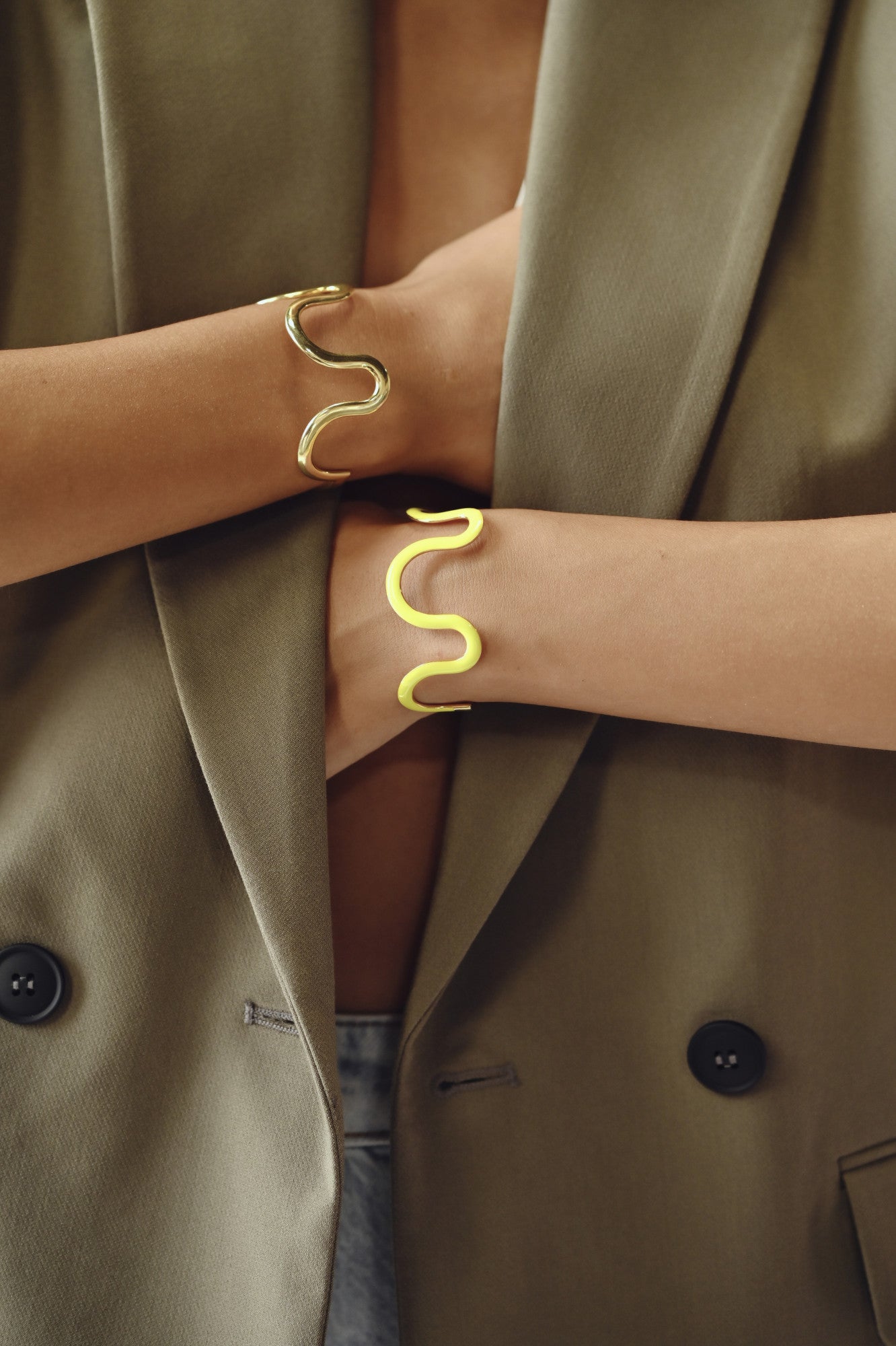 18k Gold Plated Swirl Cuff