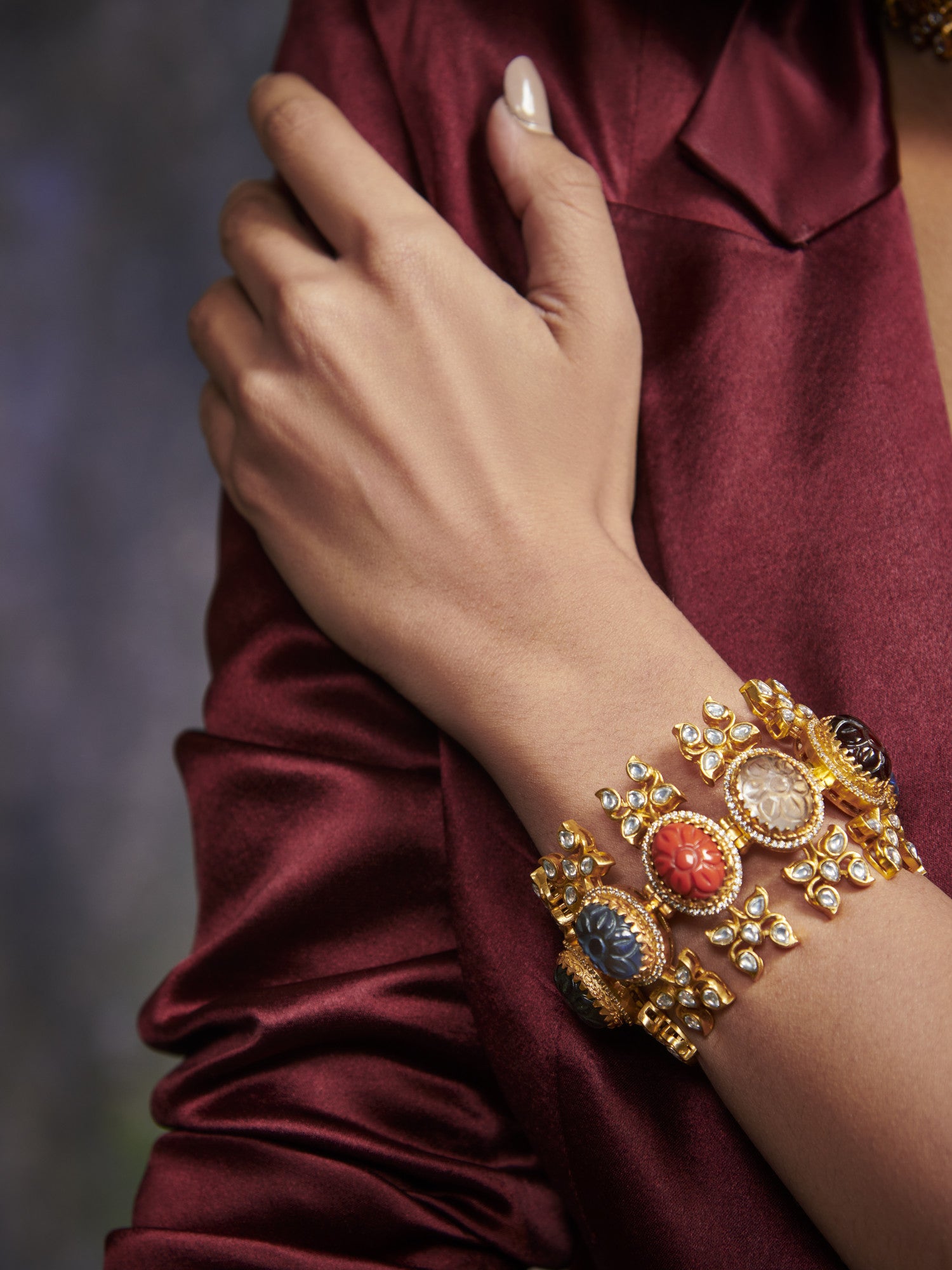 22kt Valley Of Flower Chocker And Bracelet