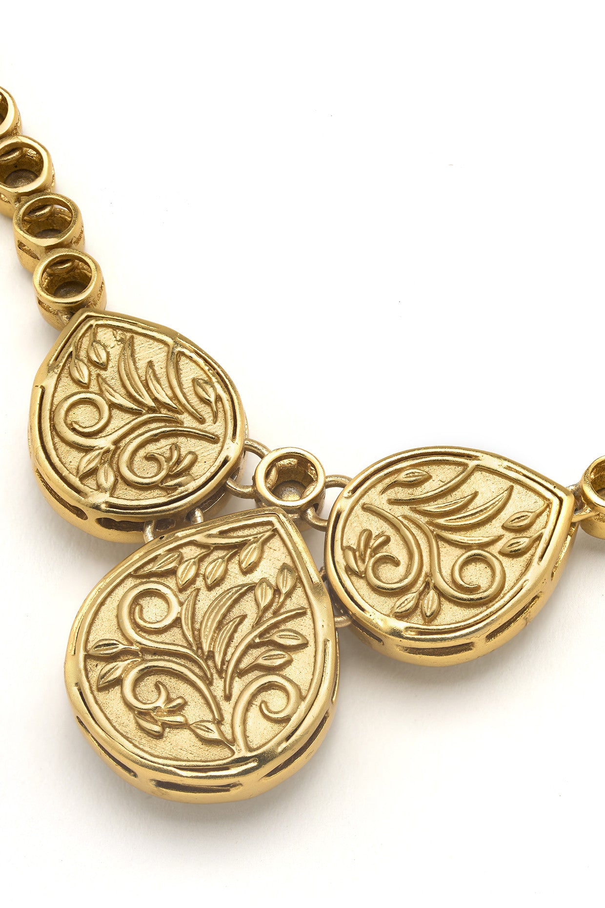 22kt Gold Plated Rosa Kundan Cluster Necklace