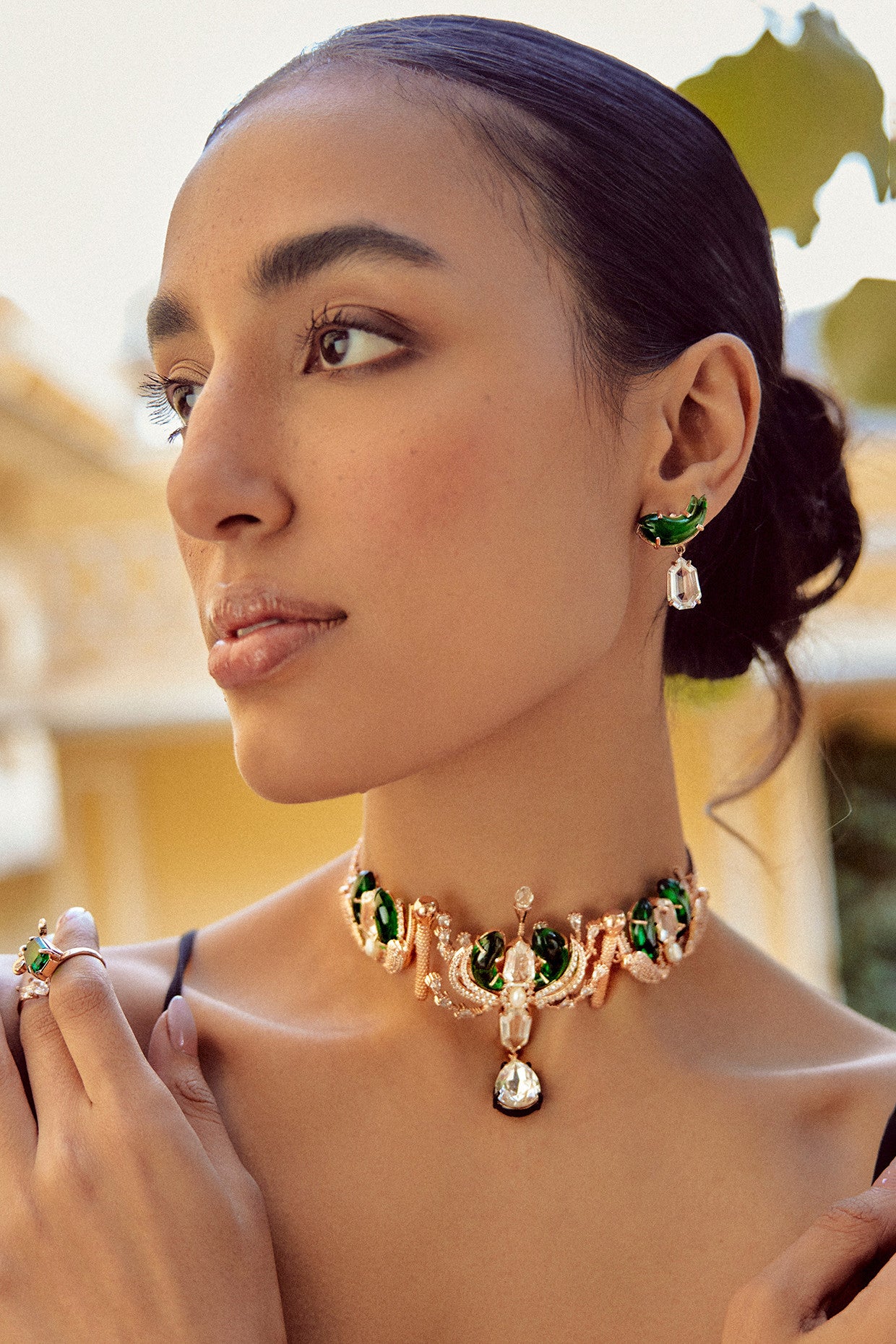 22kt Rose Gold Plated Green Stone and Pearl Choker Necklace