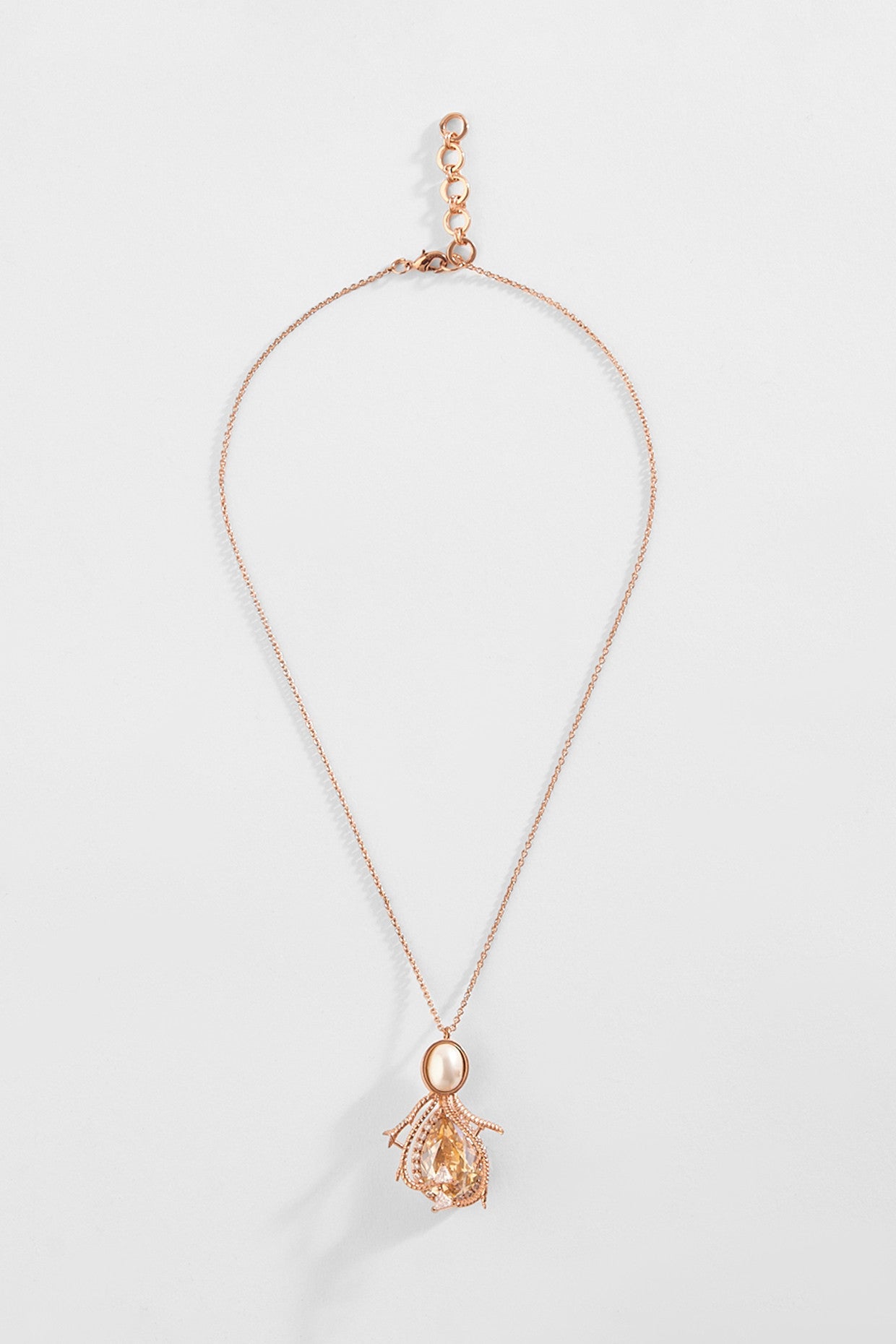 22kt Rose Gold Plated Pearl and Zircon Necklace