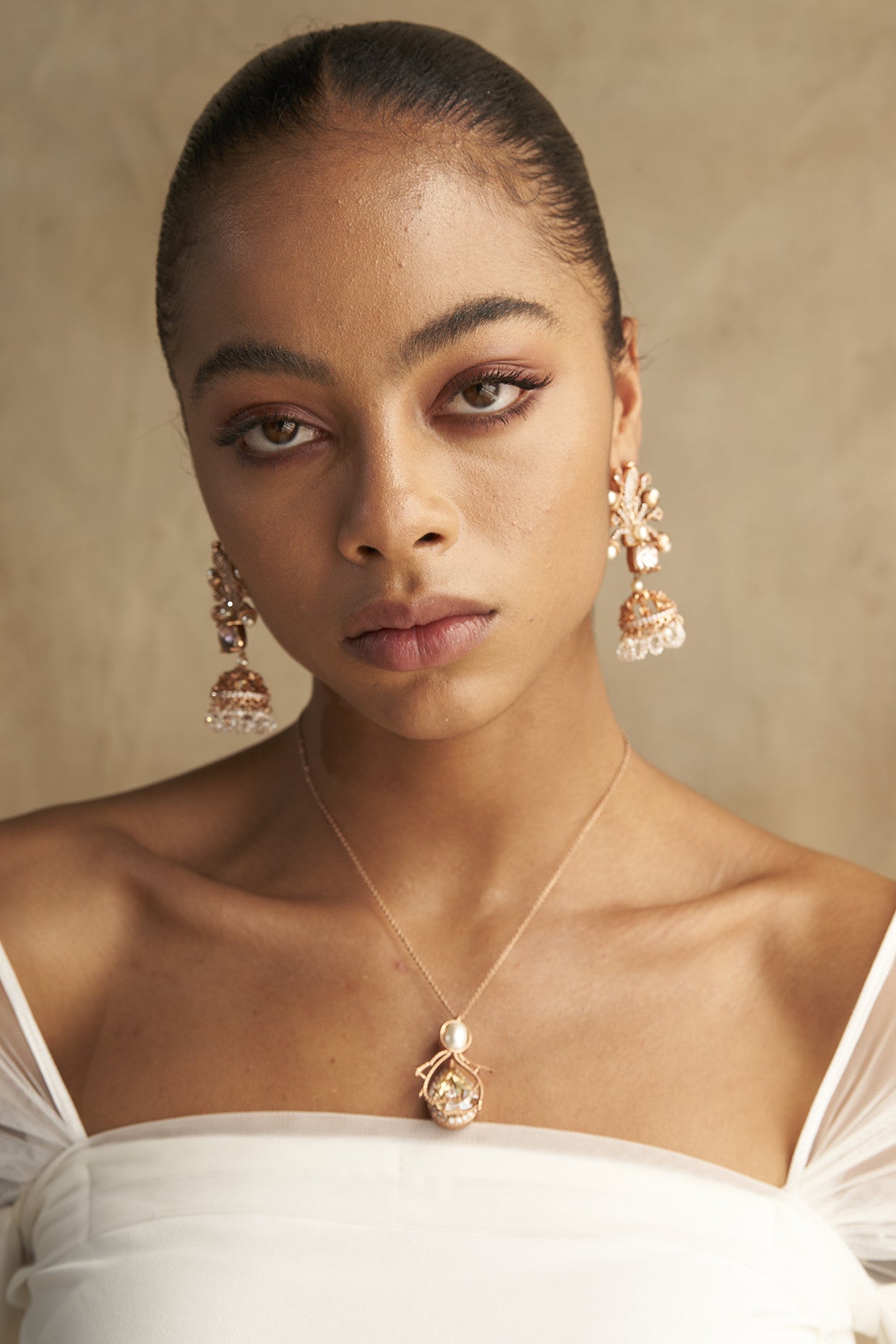 22kt Rose Gold Plated Pearl and Zircon Necklace