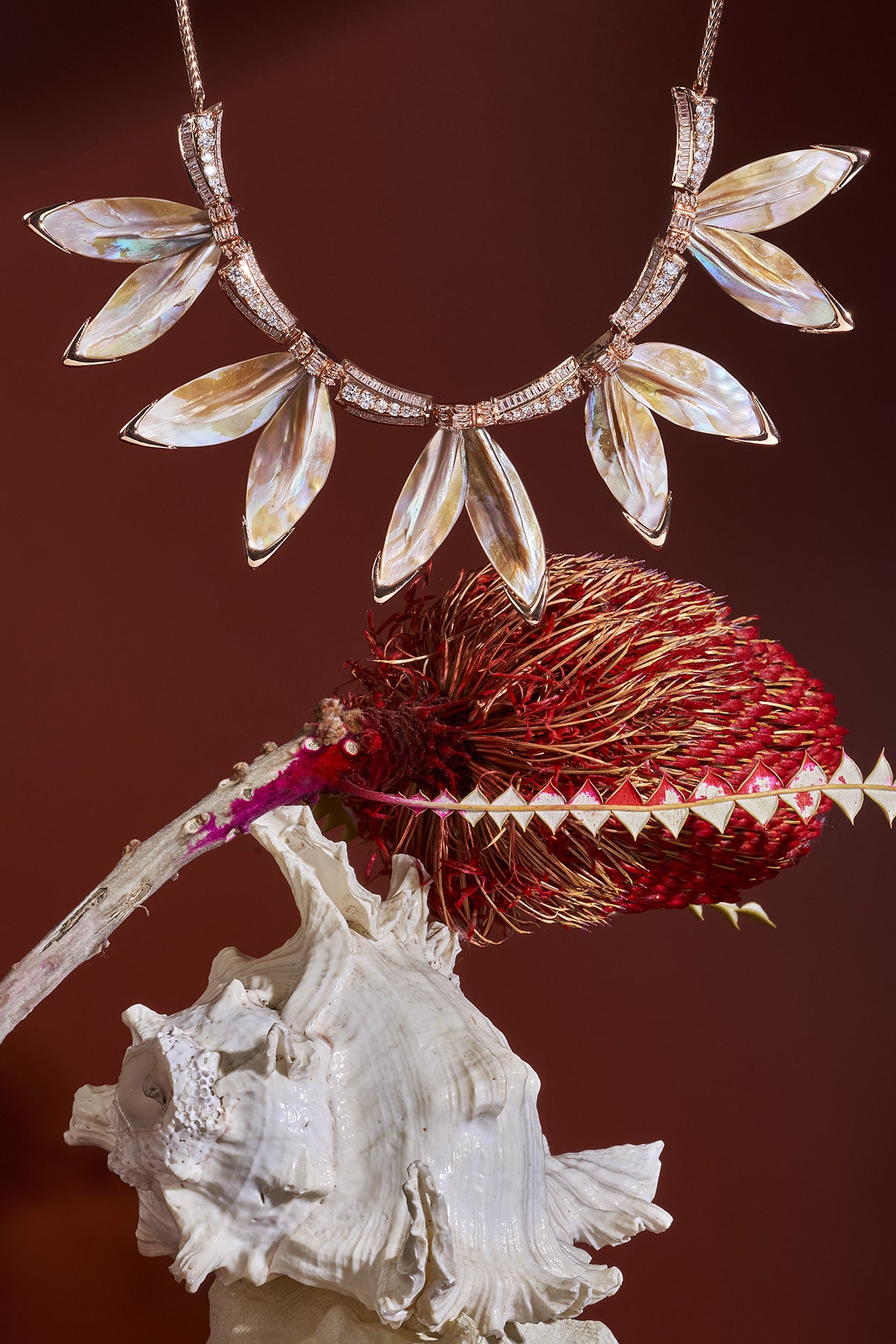 22kt Rose Gold Plated Metal Leaves Necklace