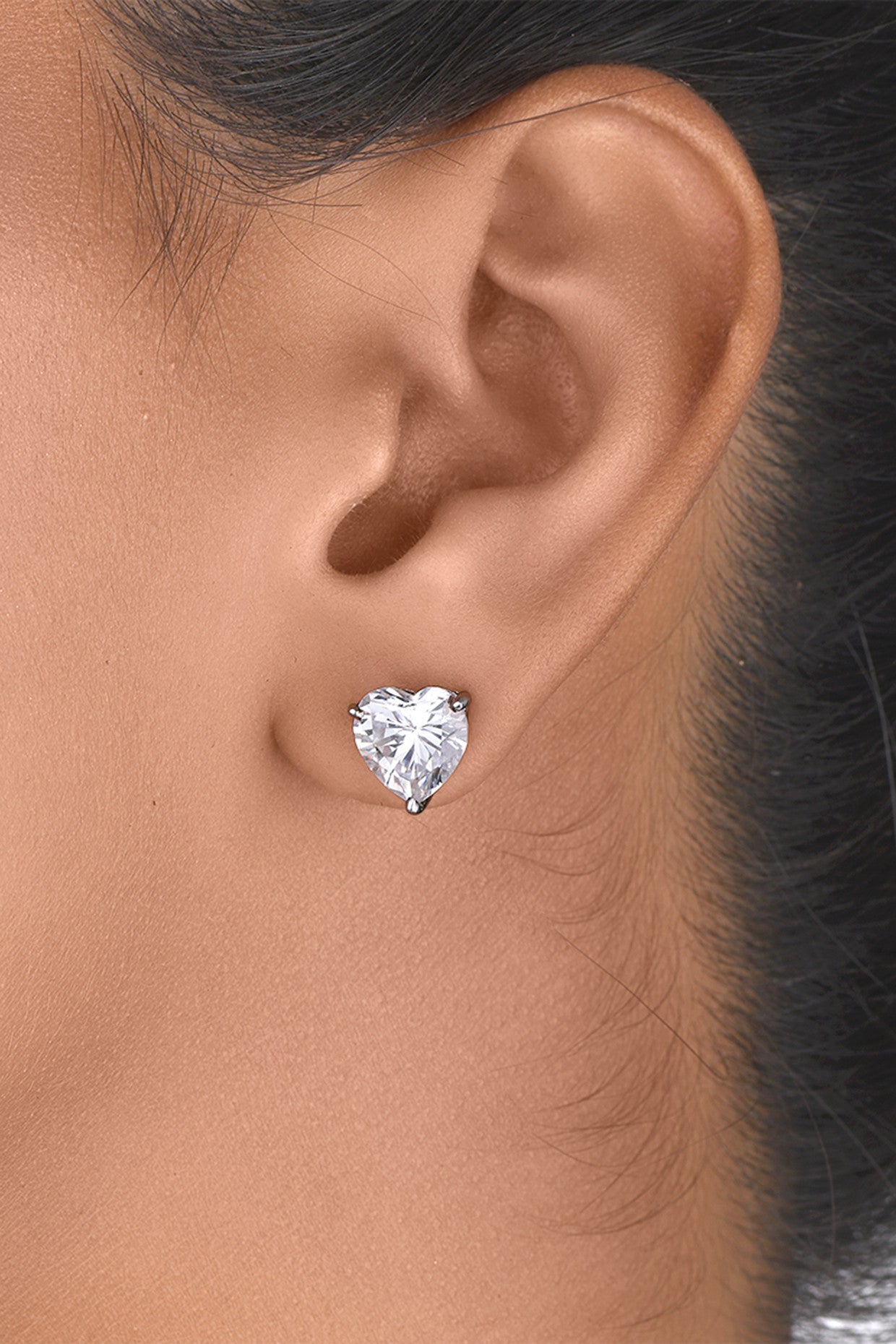 Haeart Shape White Swarovski zirconia Studs