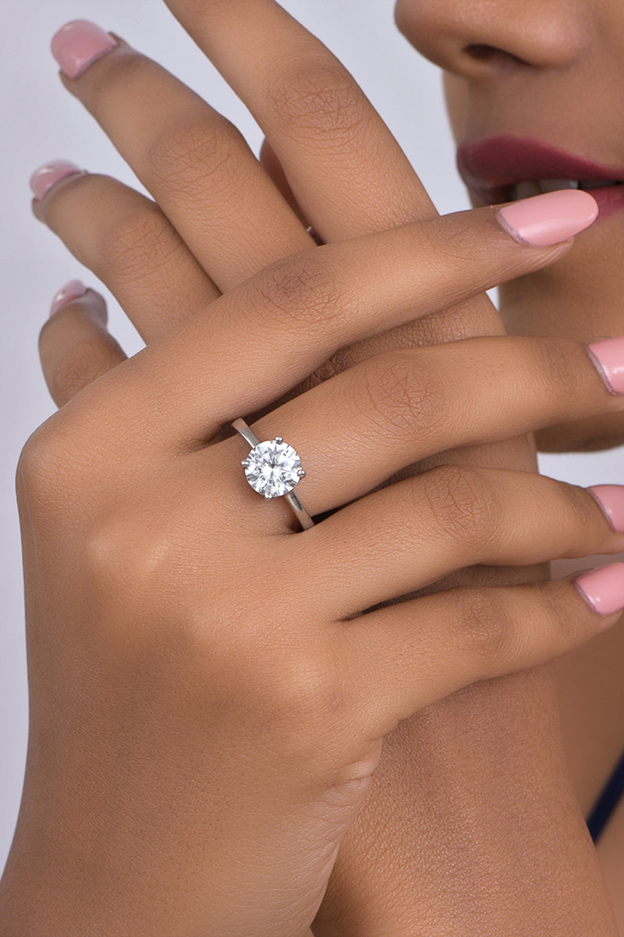 Round Cut White Swarovski Zirconia Solitaire Ring