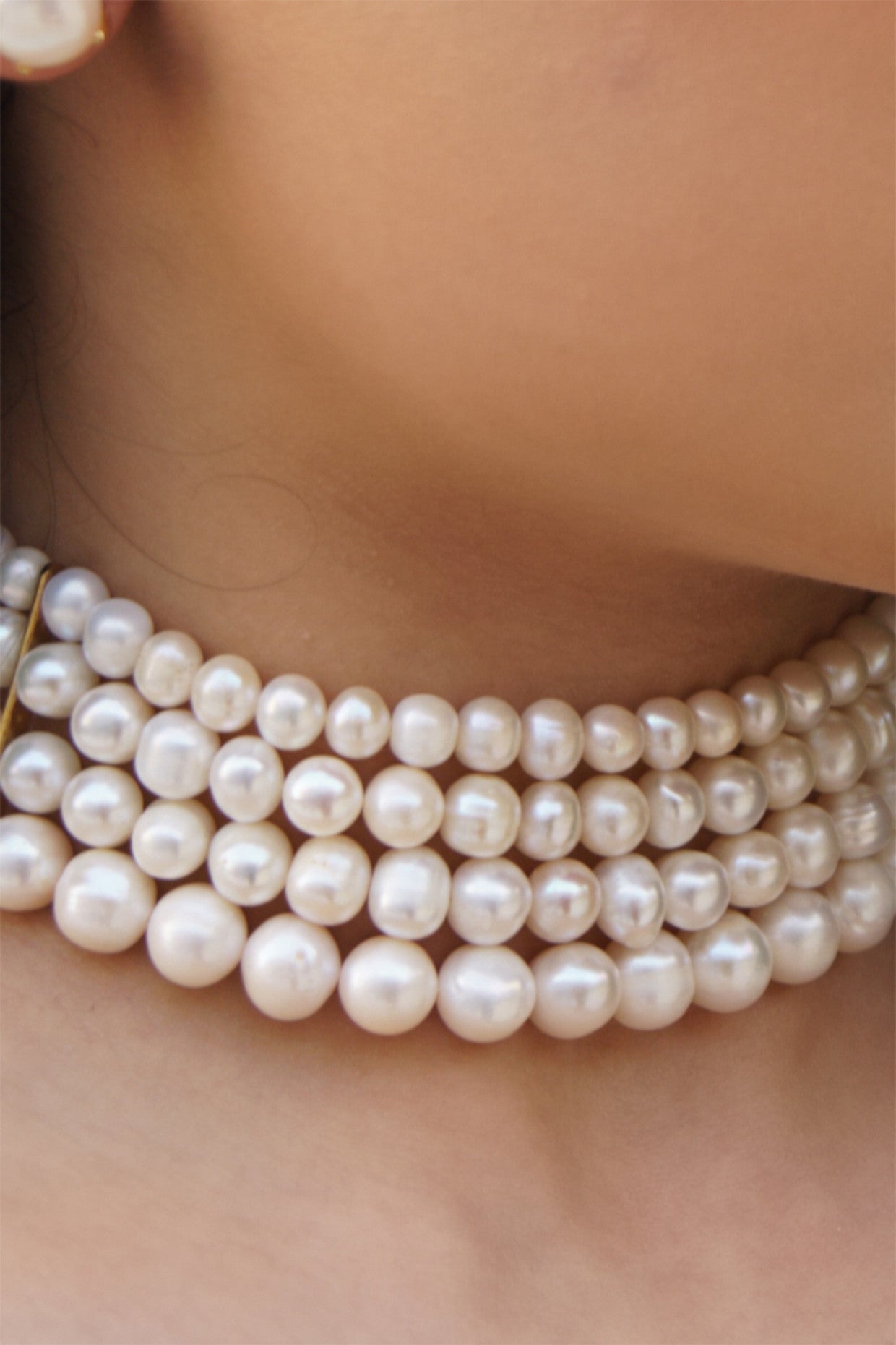 Classic Pearl Natural Choker