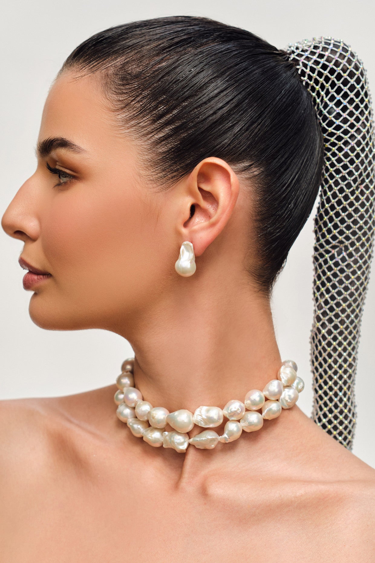 Baroque Pearl Choker