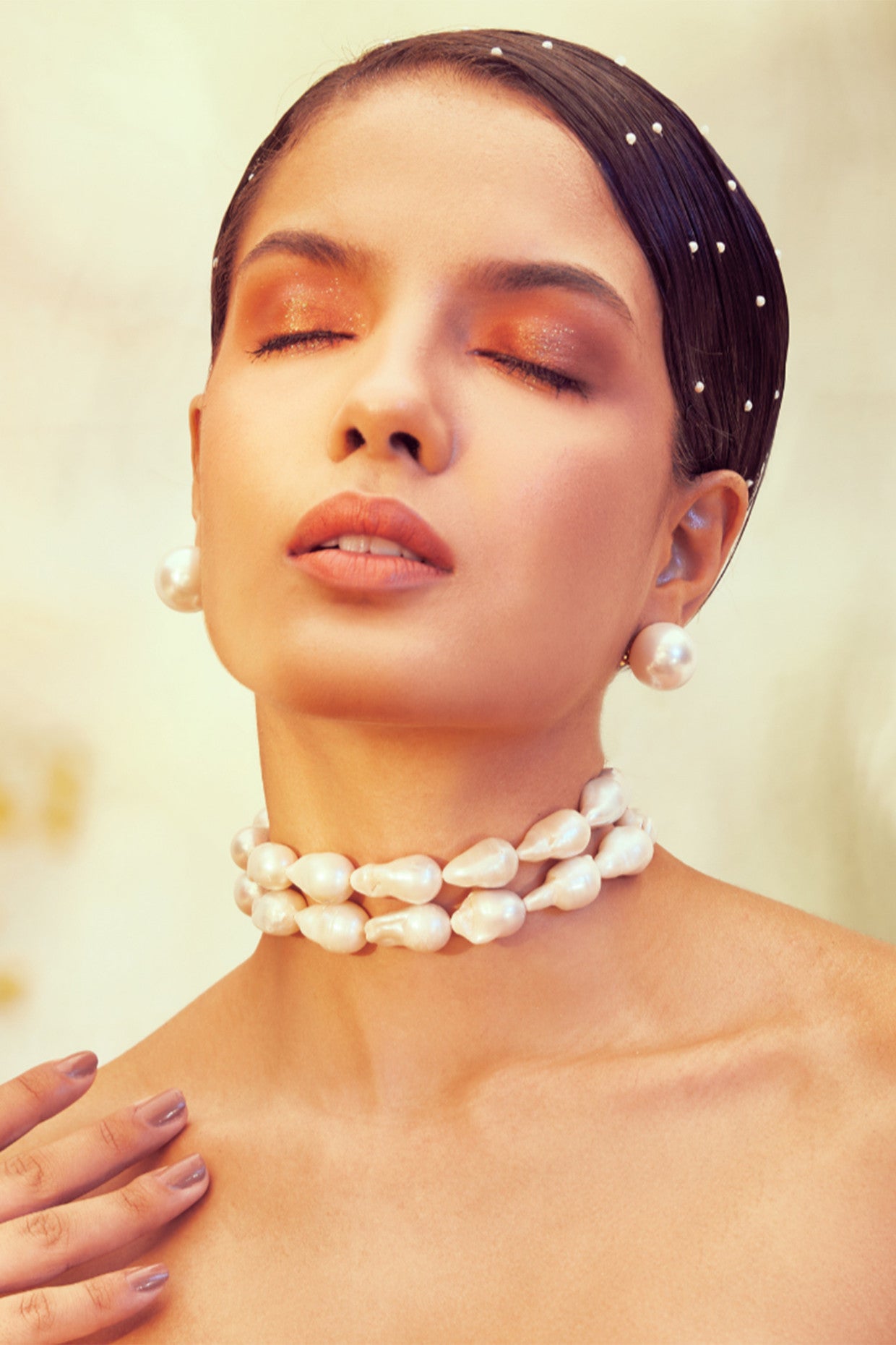 Baroque Pearl Choker