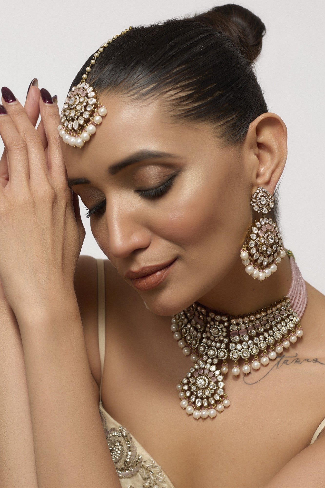 Black Rhodium & Pink Pearls Necklace Set