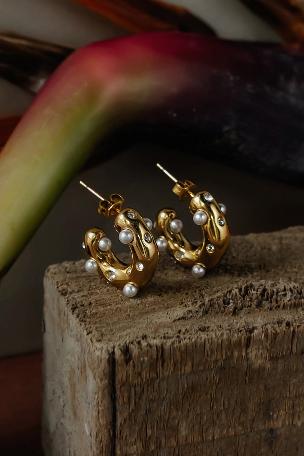 Catroux Pearl Huggies Silver Earrings