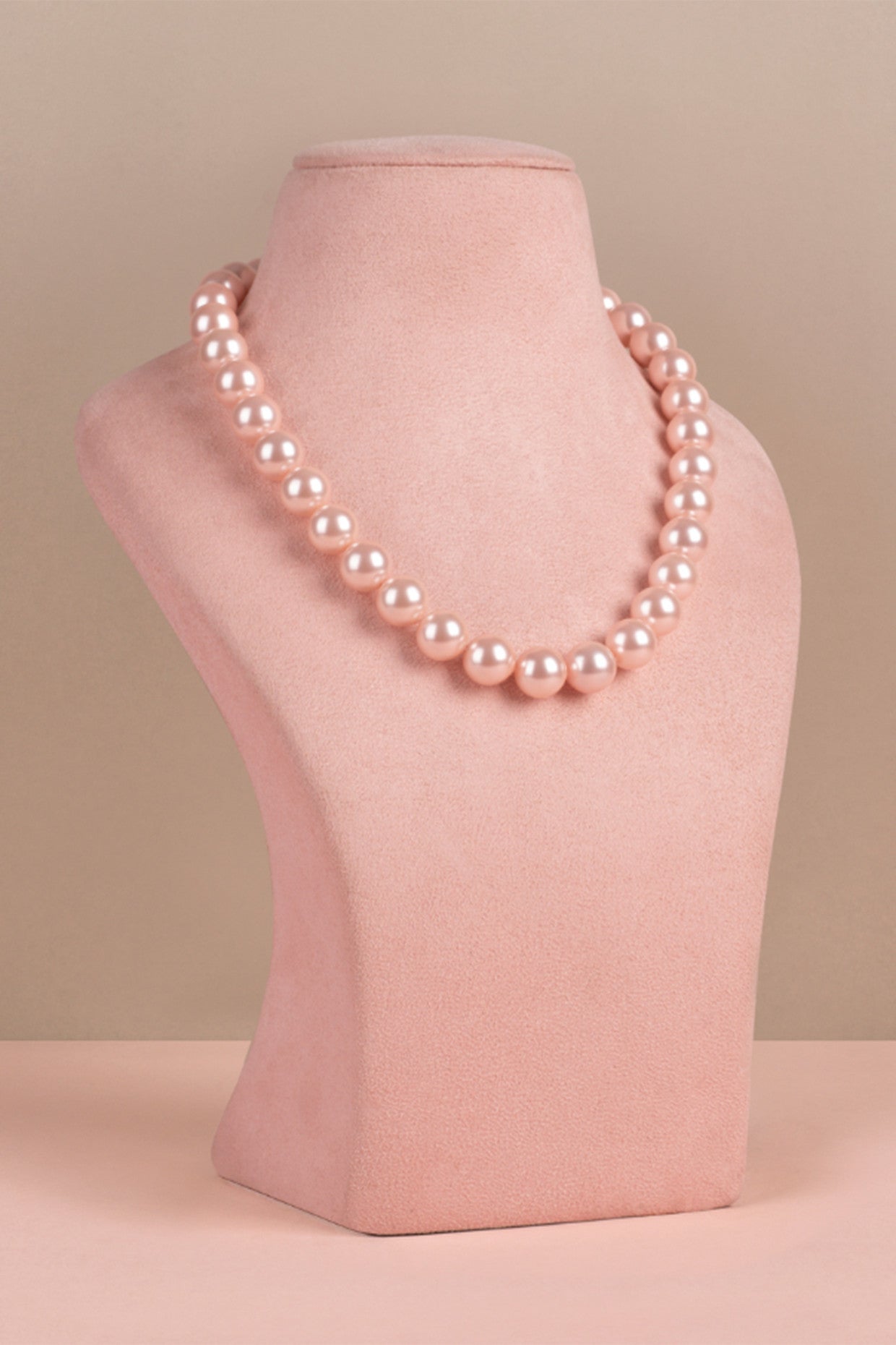 Classic Peach Pearl Necklace