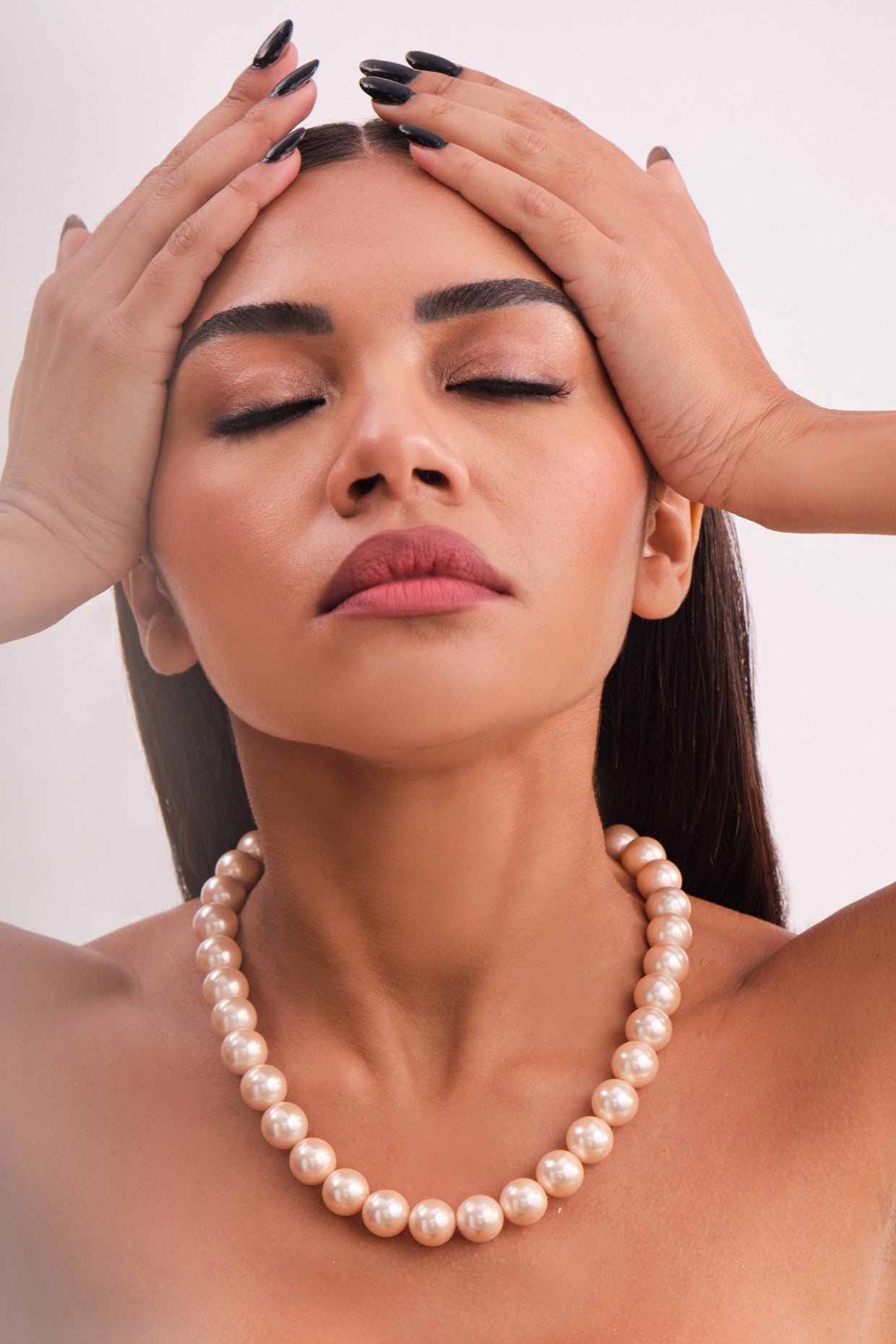 Classic Peach Pearl Necklace