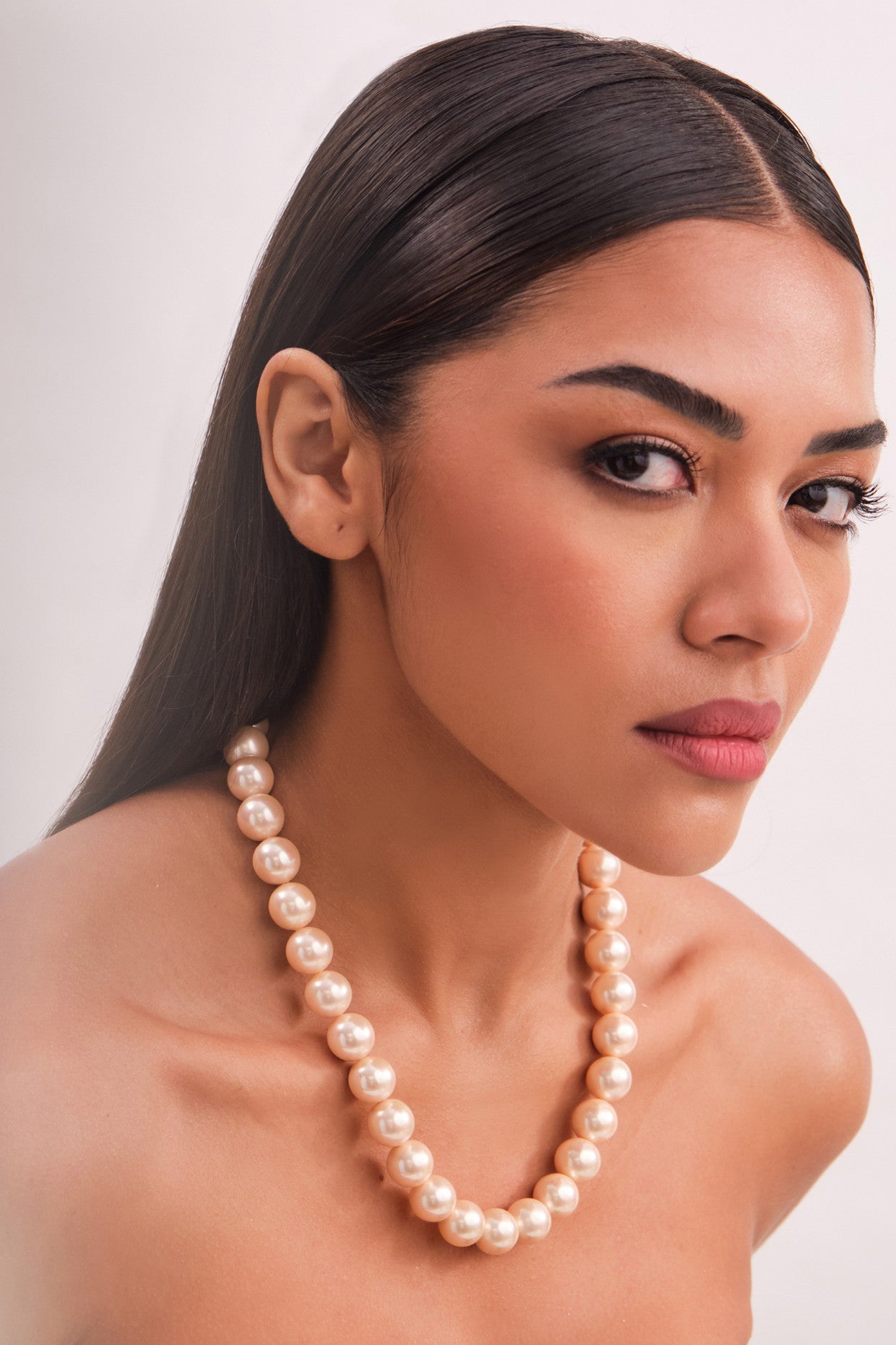 Classic Peach Pearl Necklace
