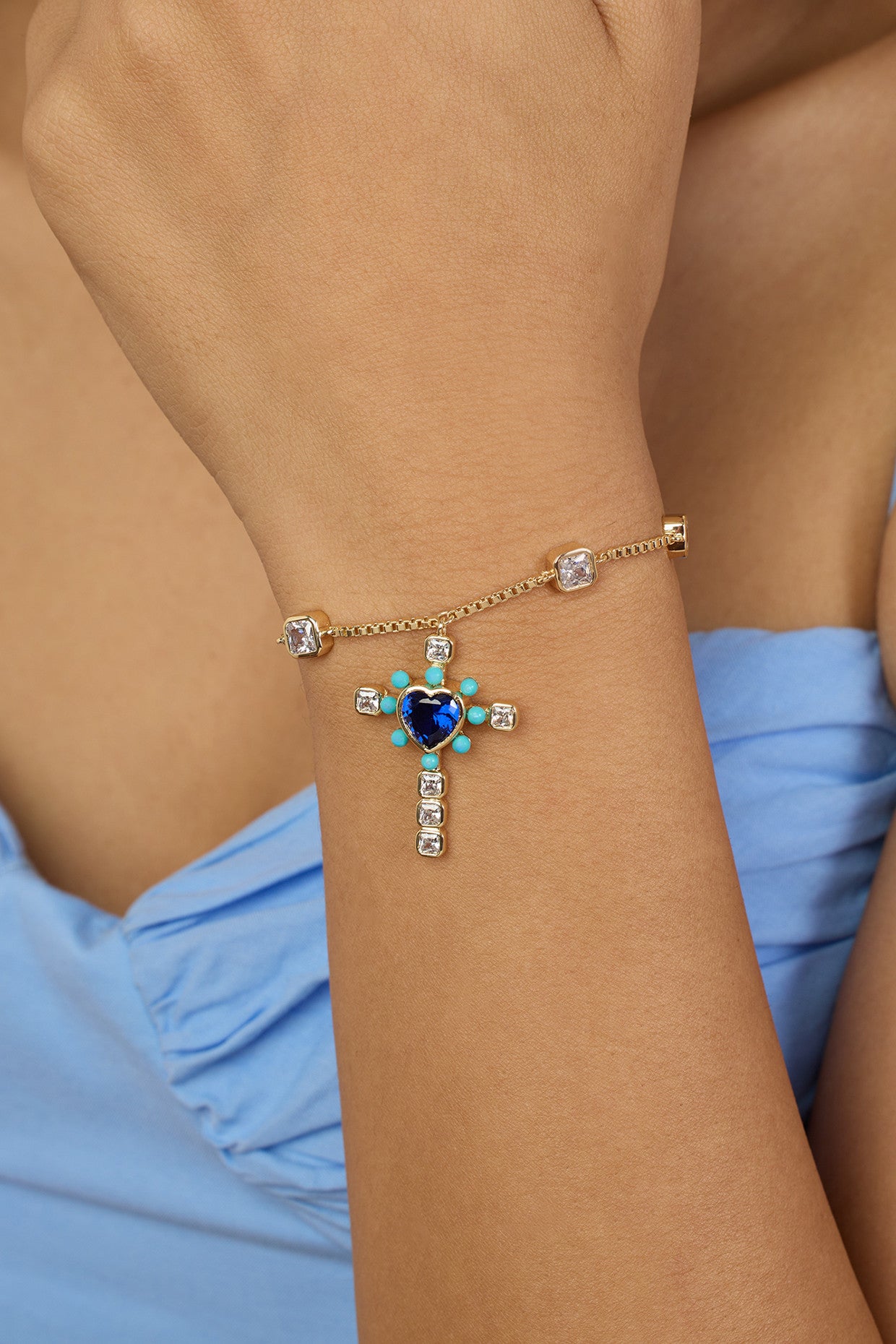 Cross My Heart Bracelet In 18Kt Gold Plated