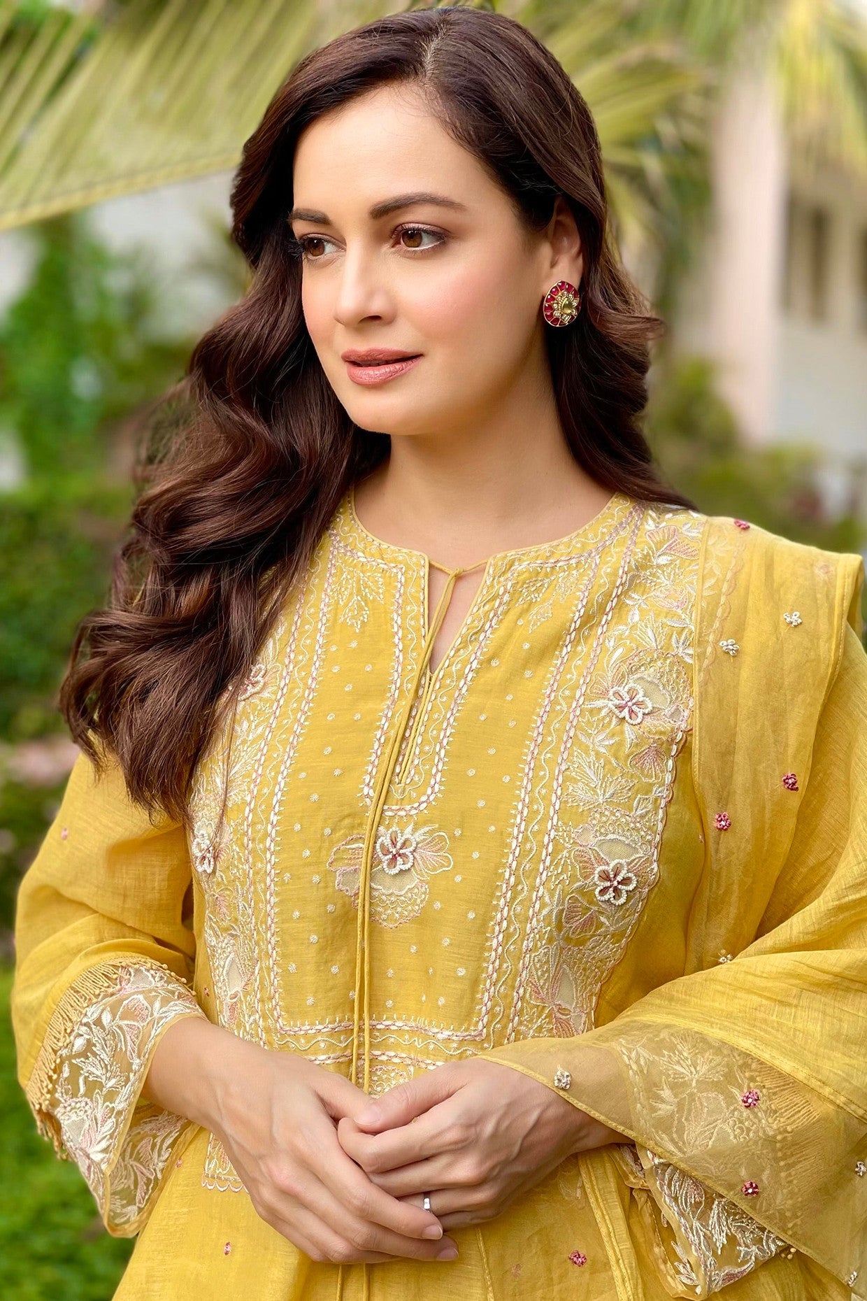 22kt Carnical Of Crimson Stud Earrings