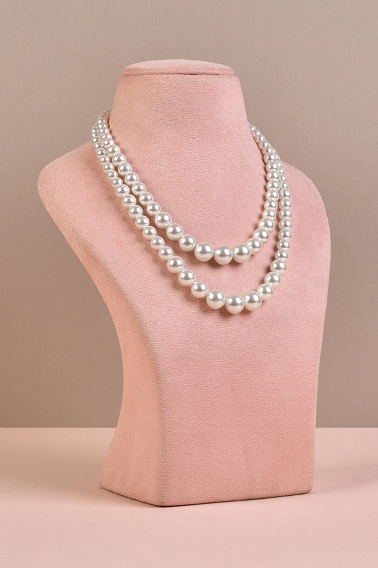 Double Graded Pearls Necklace-White