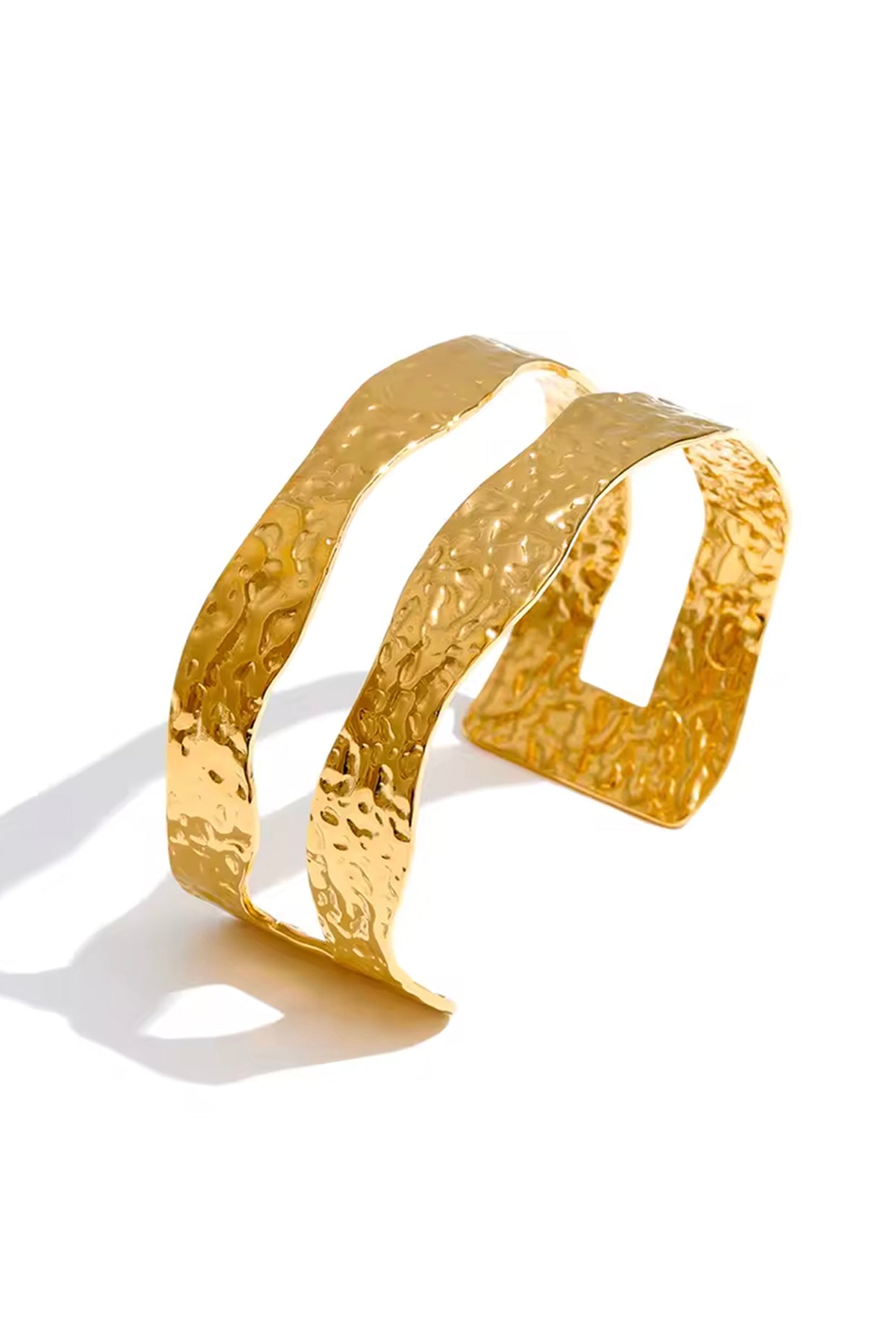 18Kt Gold Plated Monolith Cuff