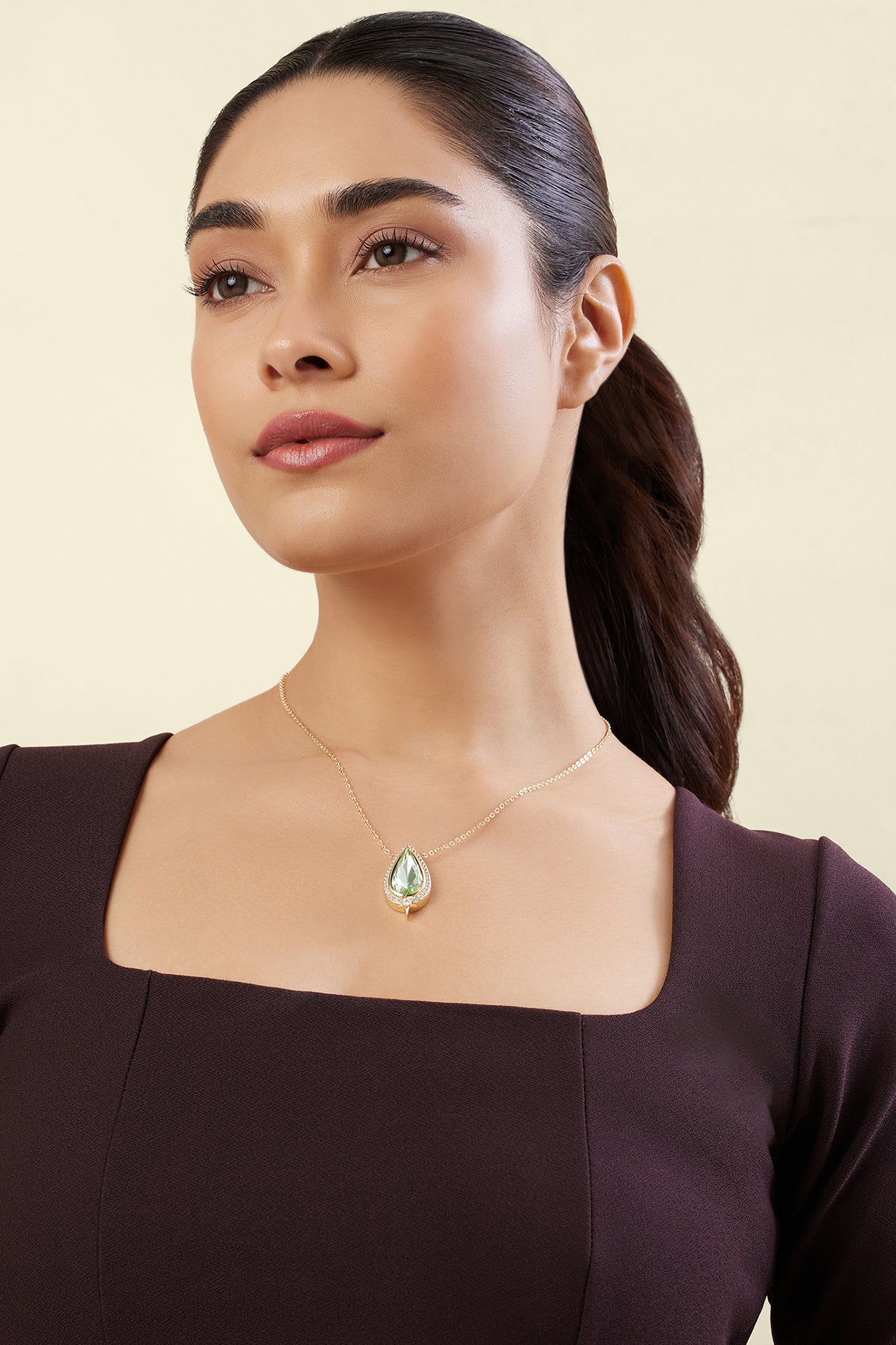 Caelum Pendant Necklace In 18Kt Gold Plated