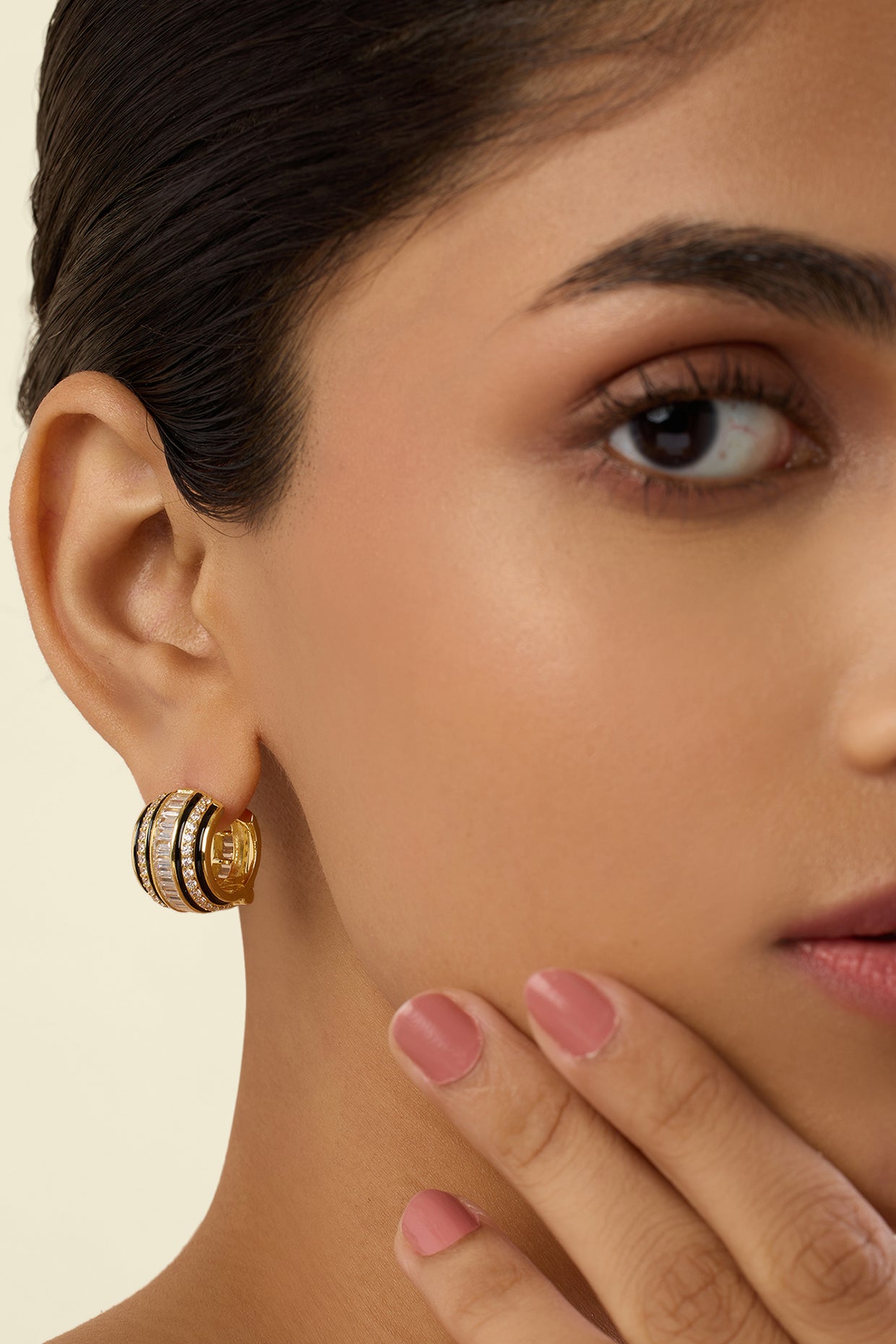 Mirage Huggie Hoops In 18Kt Gold Plated