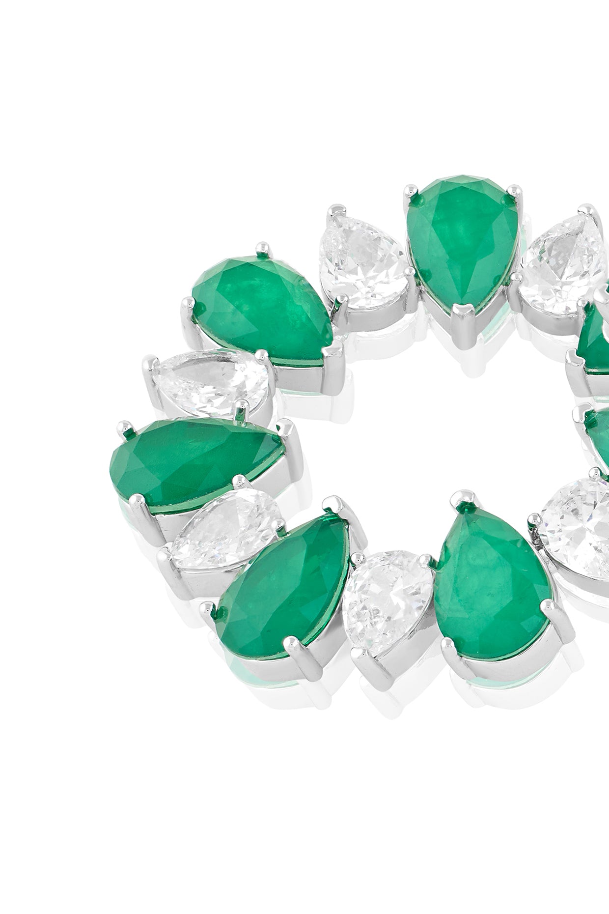 Emerald Glow Circle Studs In Rhodium Plating