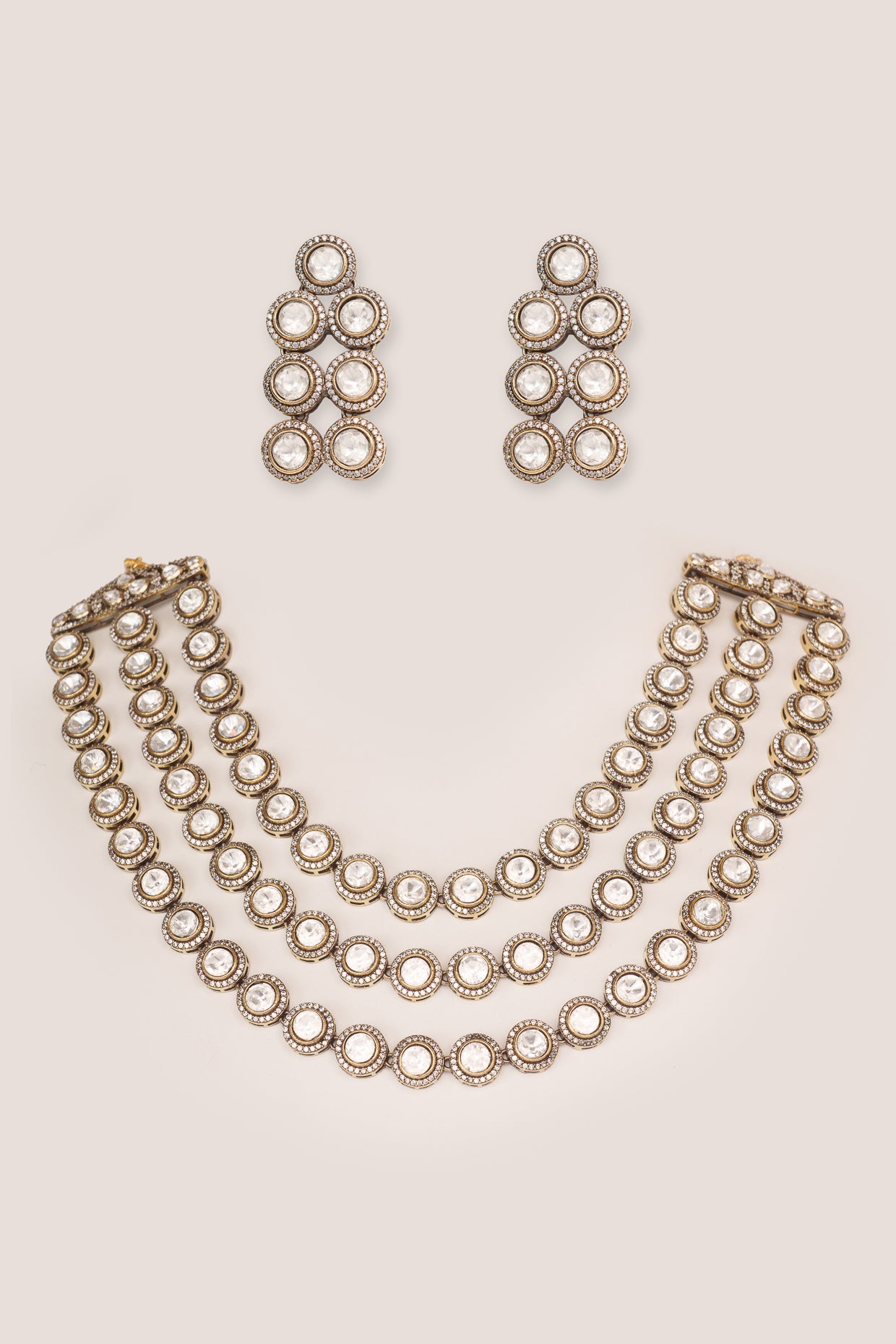 Gunjika Kundan Necklace Set