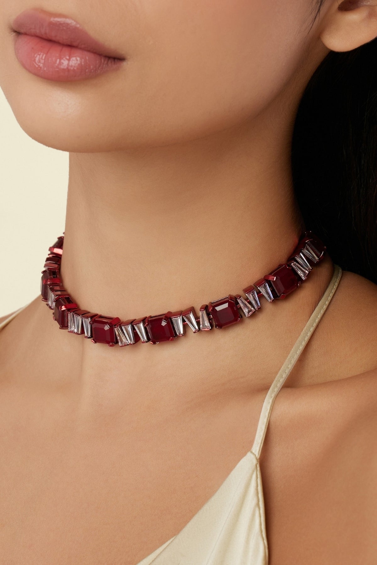 Memoire Sapphire Botox Choker Necklace
