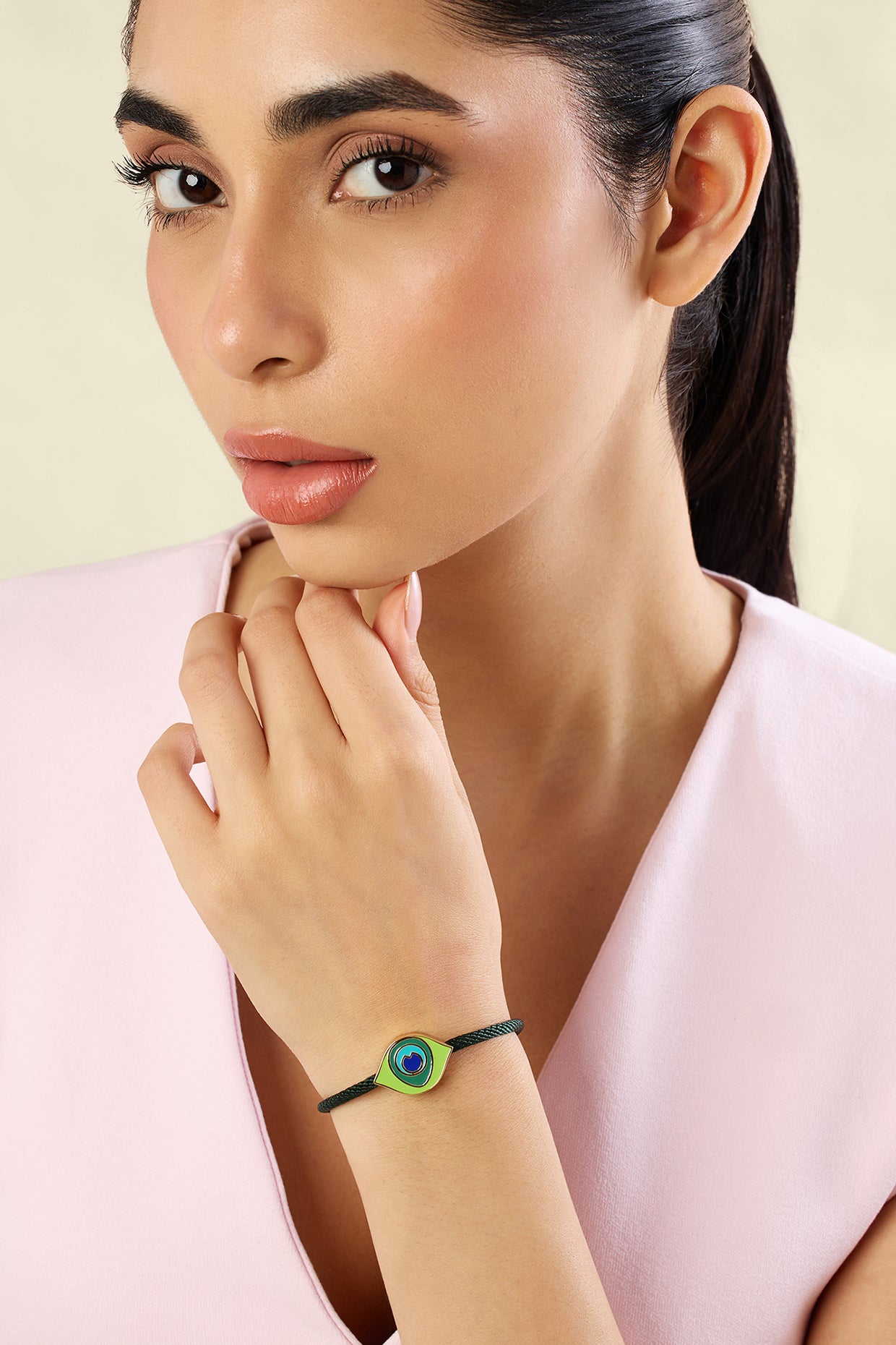 Mayura Bracelet In 18kt Gold Plated