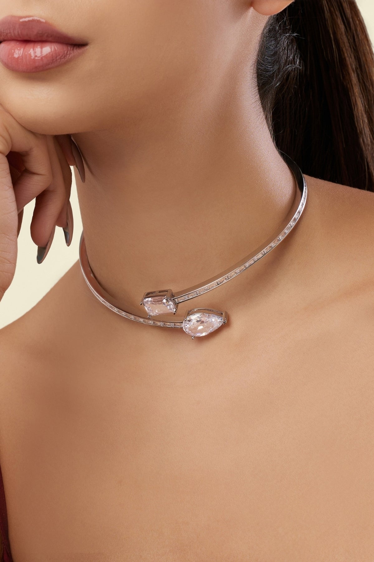Vivre Diamante Botox Necklace