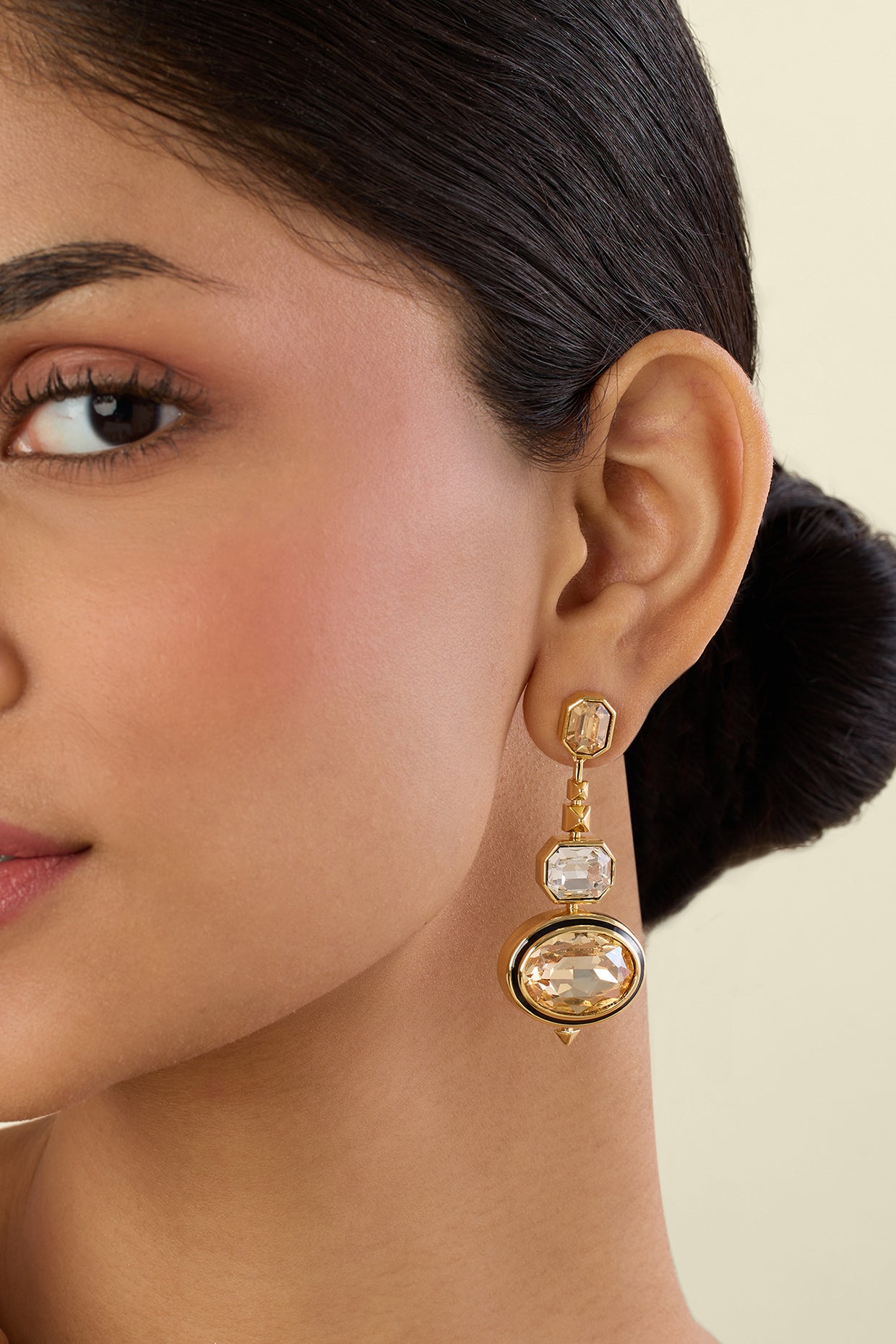 Lunara Statement Danglers 18kt Gold Plated