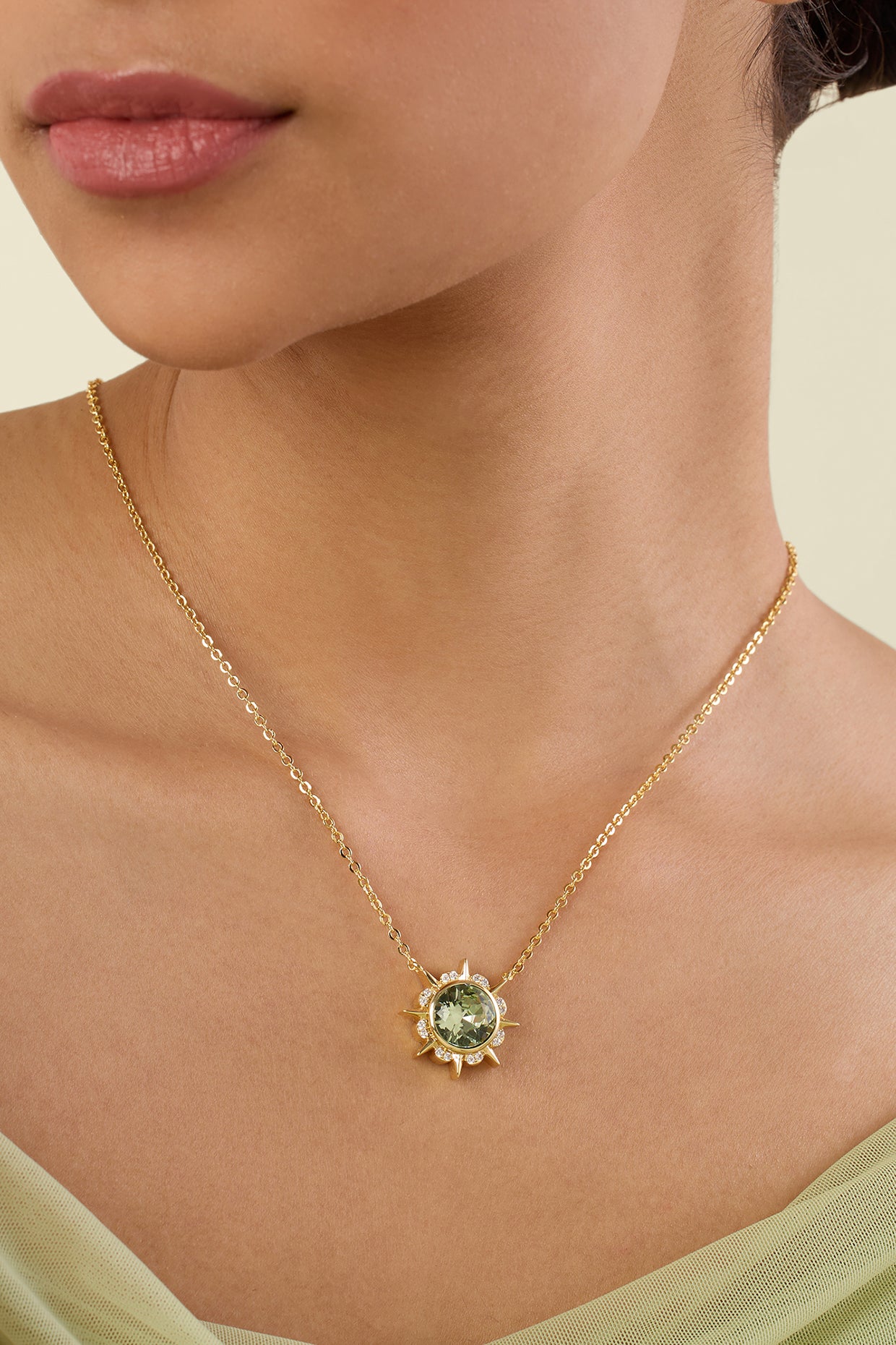Spella Pendant Necklace 18kt Gold Plated