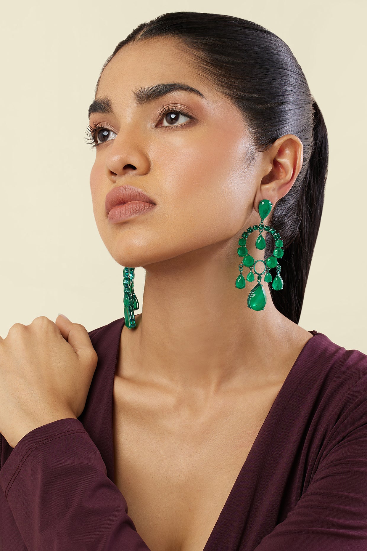 Emerald Elegance Moon Baalis In Rhodium Plating