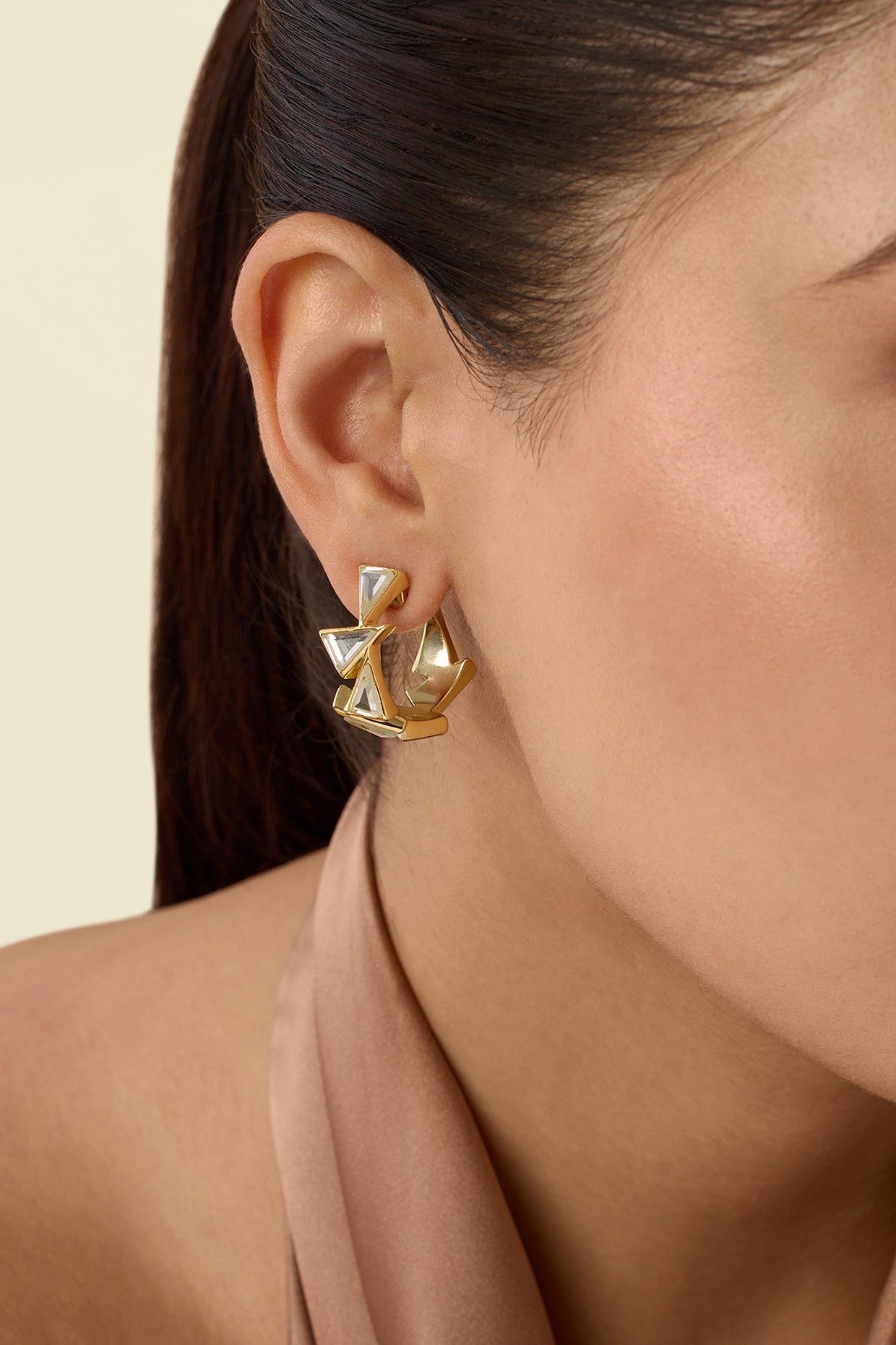 Demi Goddess Triangle Mirror Huggy 18Kt Gold Plated