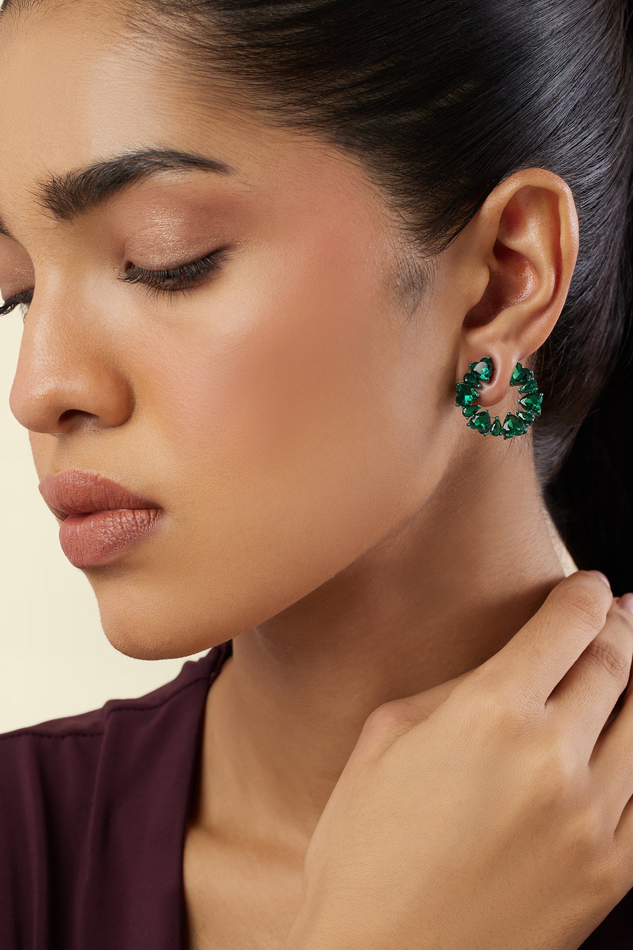 Emerald Halo Studs In Rhodium Plating