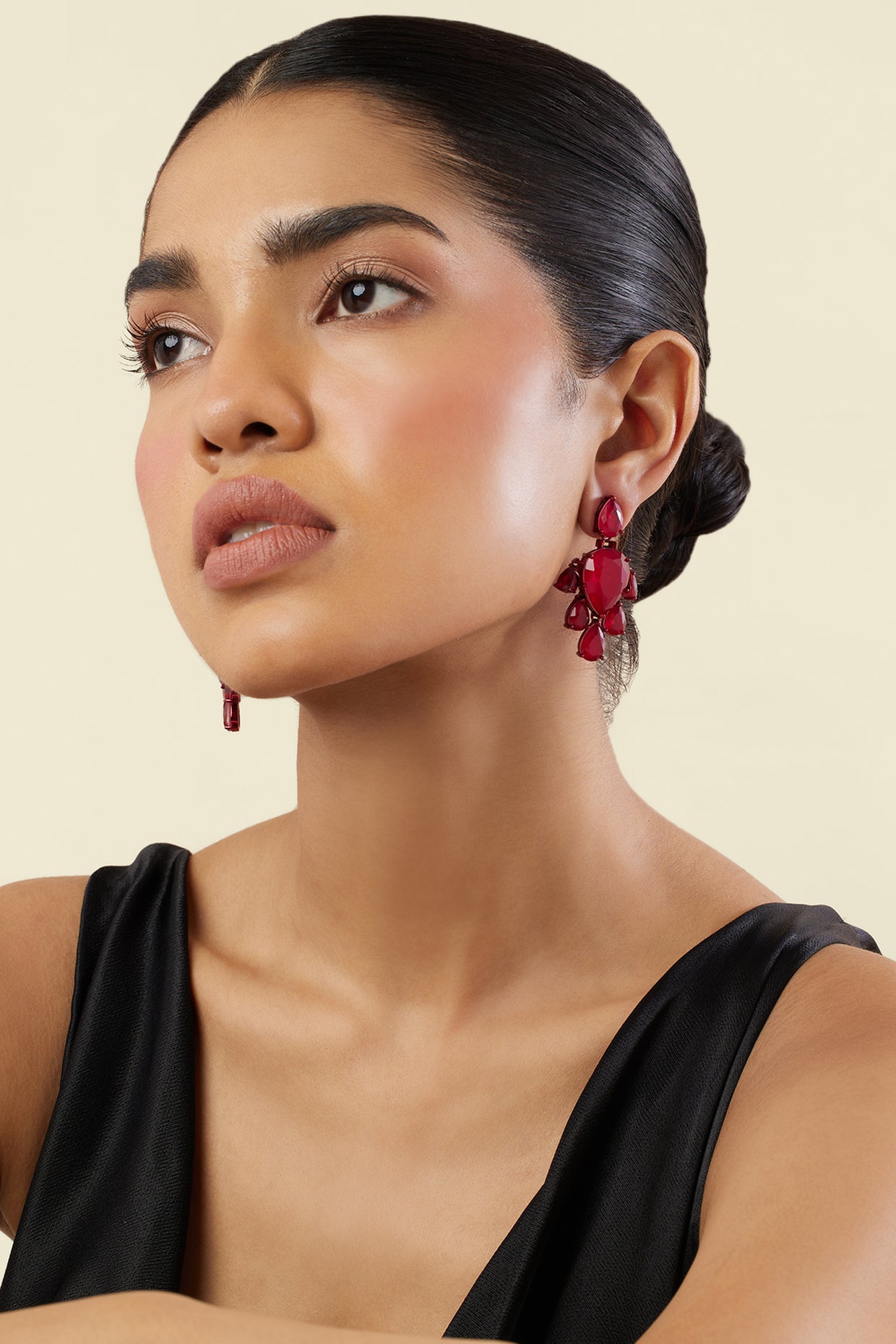 Crimson Luxe Dangler Earrings In Rhodium Plating
