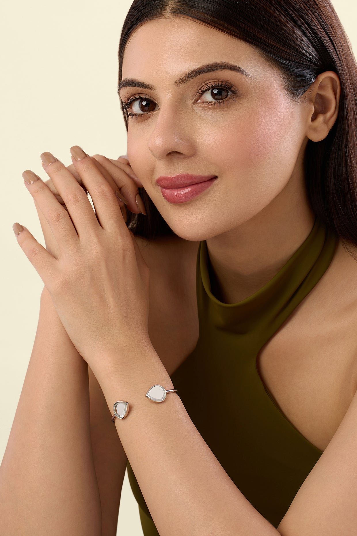 Silver Dew Drop Mirror Slim Cuff In Rhodium Plated