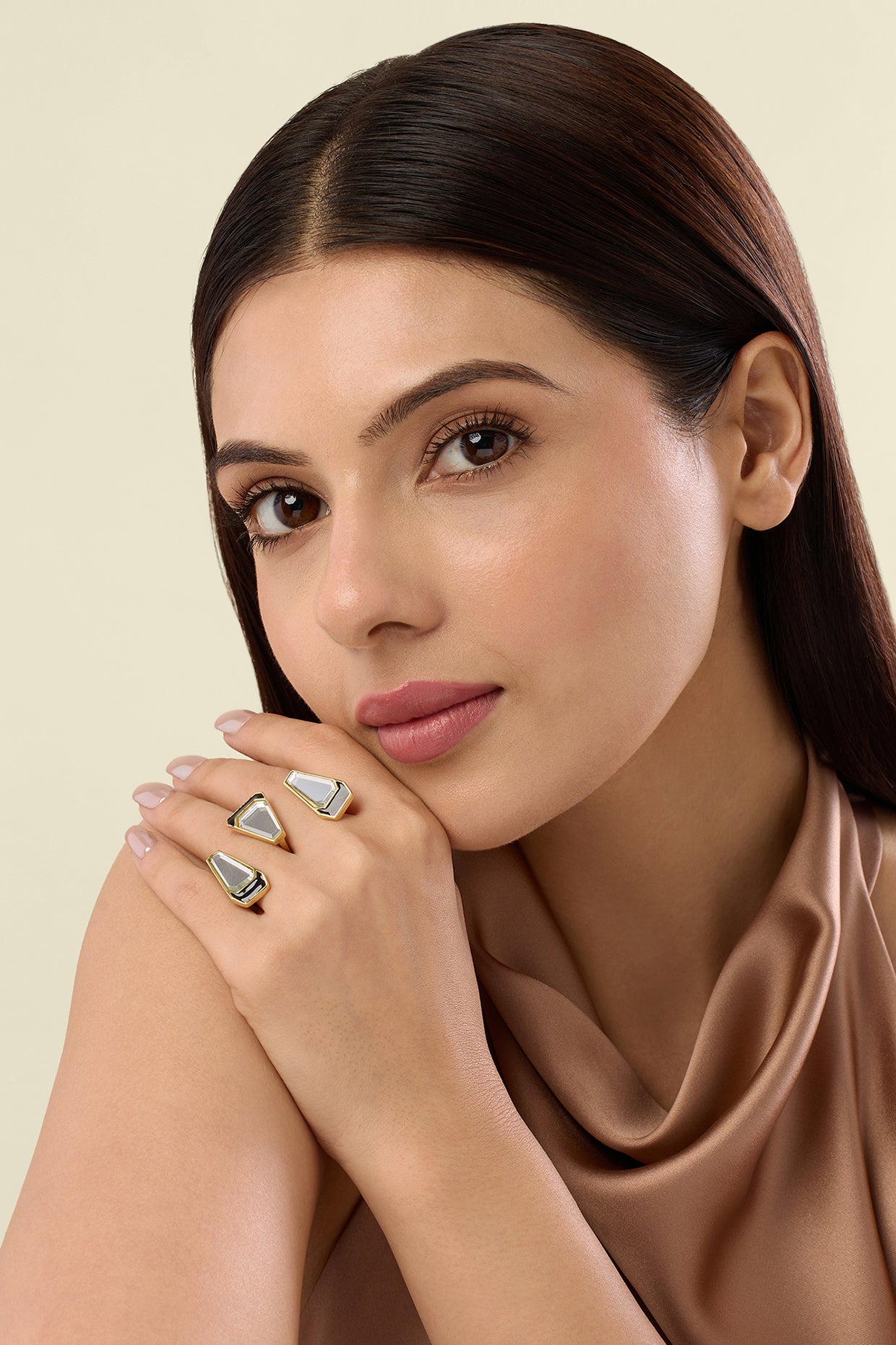 Demi Goddess Irregular Mirror and Resin Swirl Statement Ring 18Kt Gold Plated