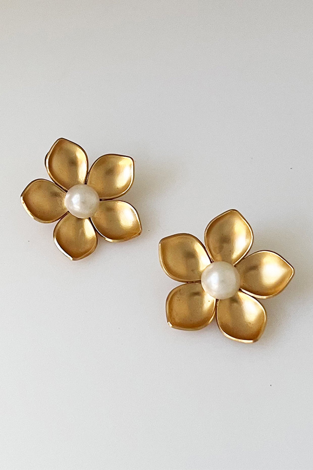 Gold Flower Earrings
