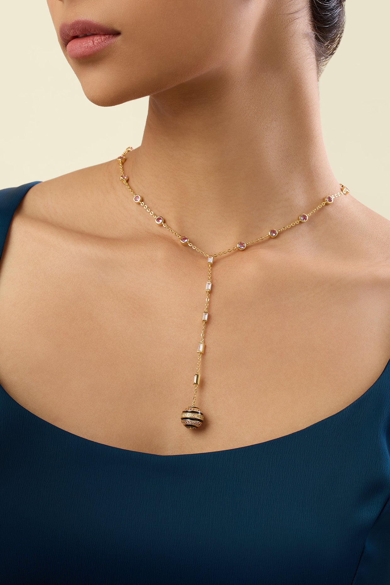 Evoka Y Necklace In 18Kt Gold Plated