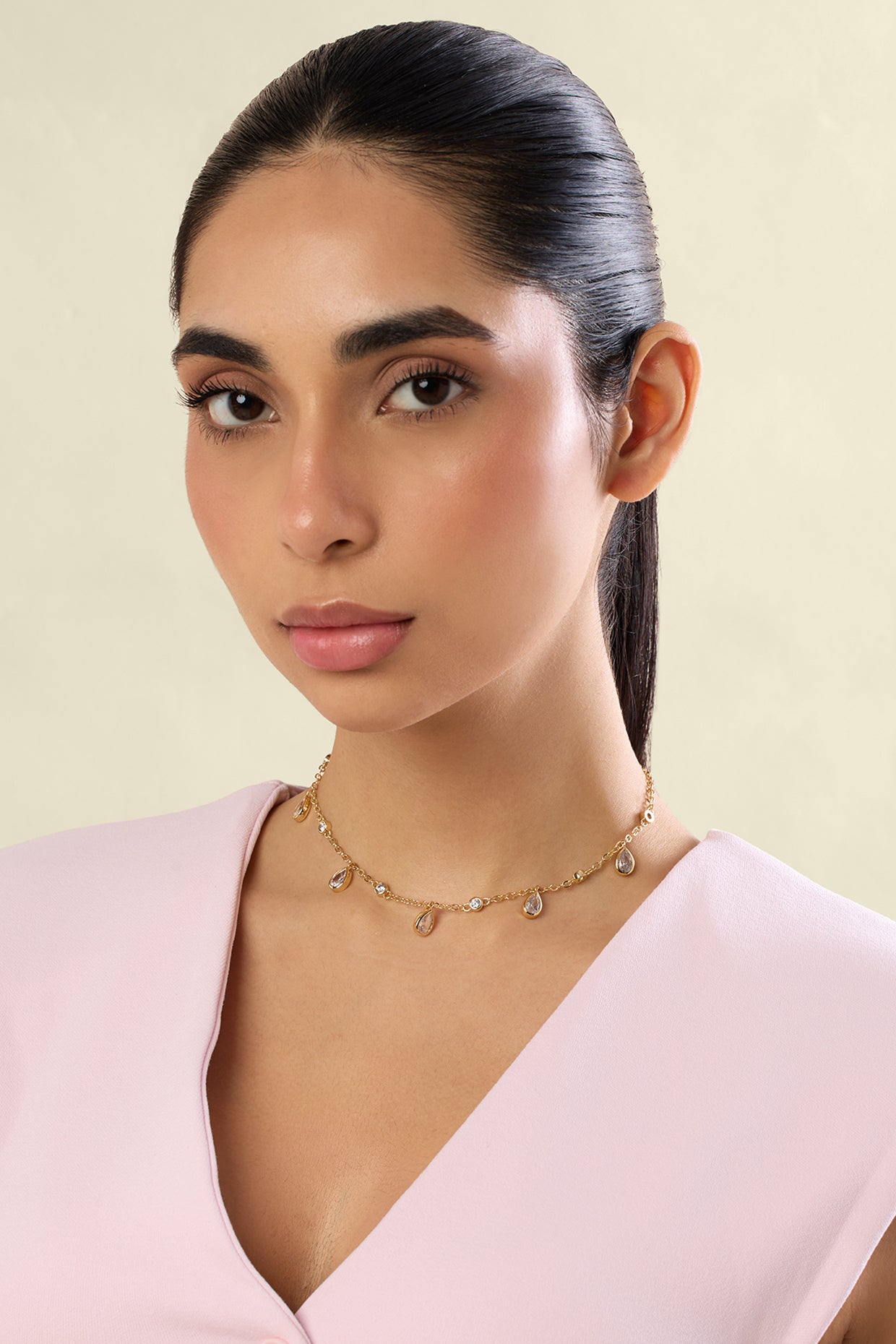 Starlight Stationed Necklace In 18kt Gold Plated