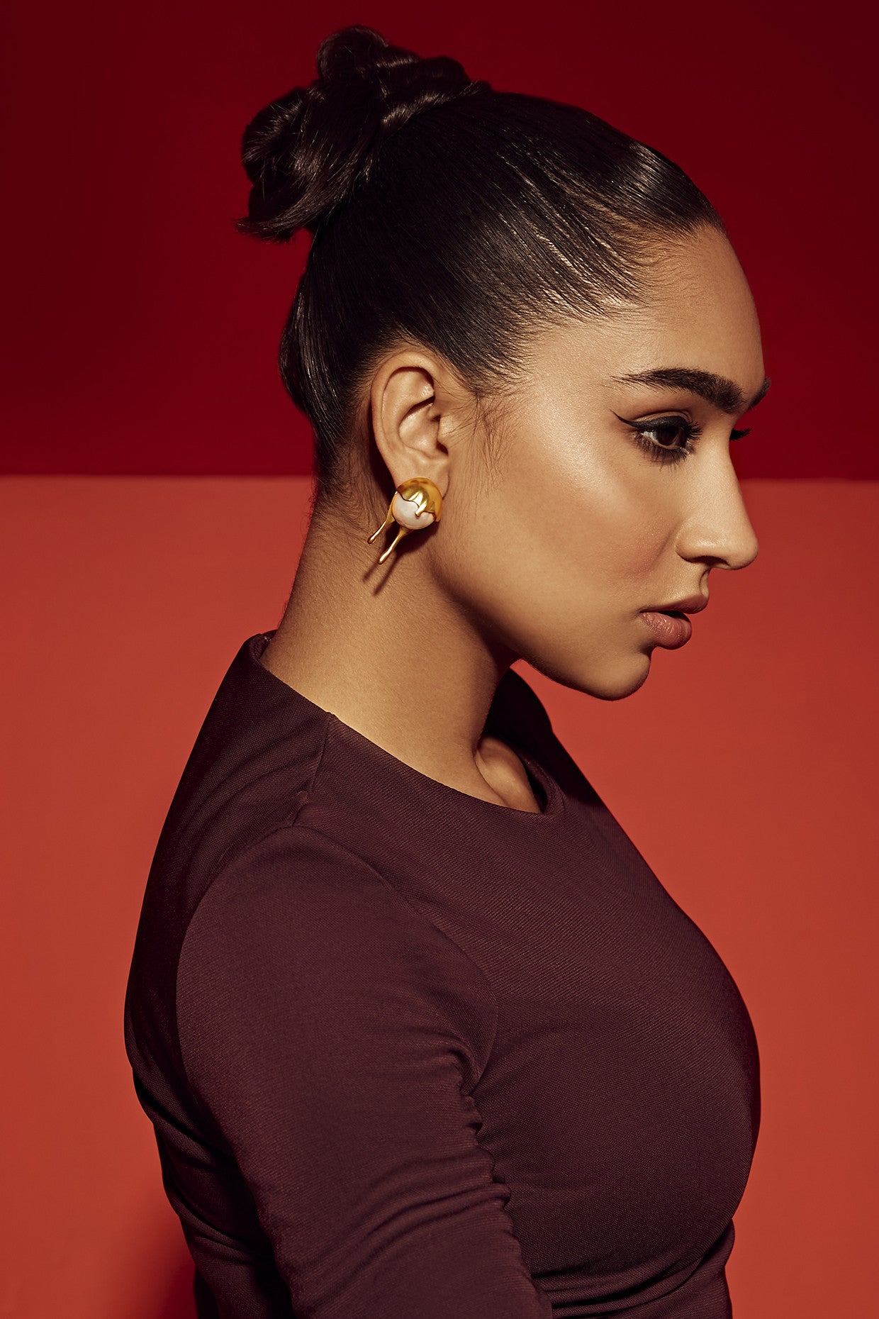 Dune Pearl Studs Earrings 22Kt Gold-Plated