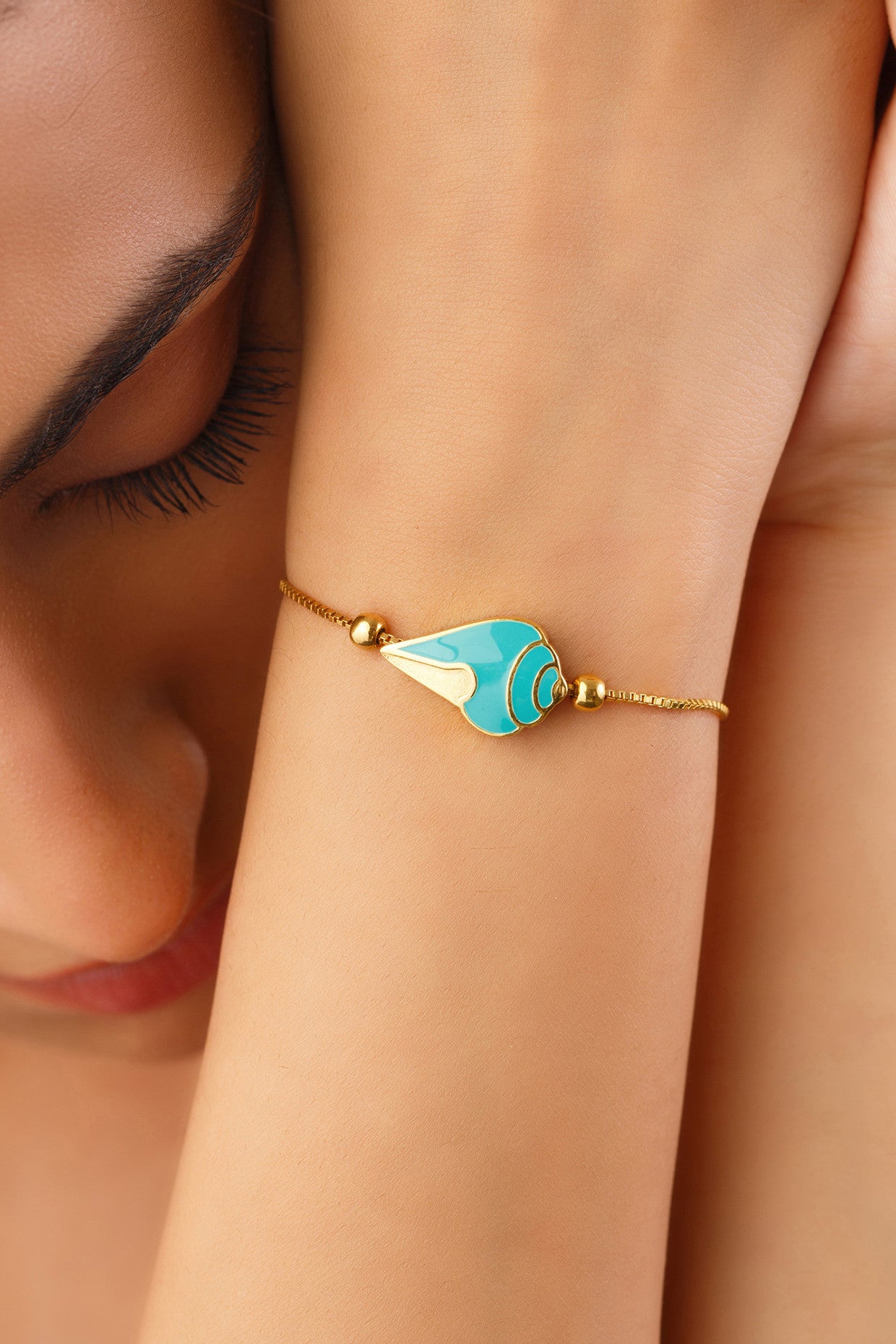 Enamel Sea Shell Bracelet