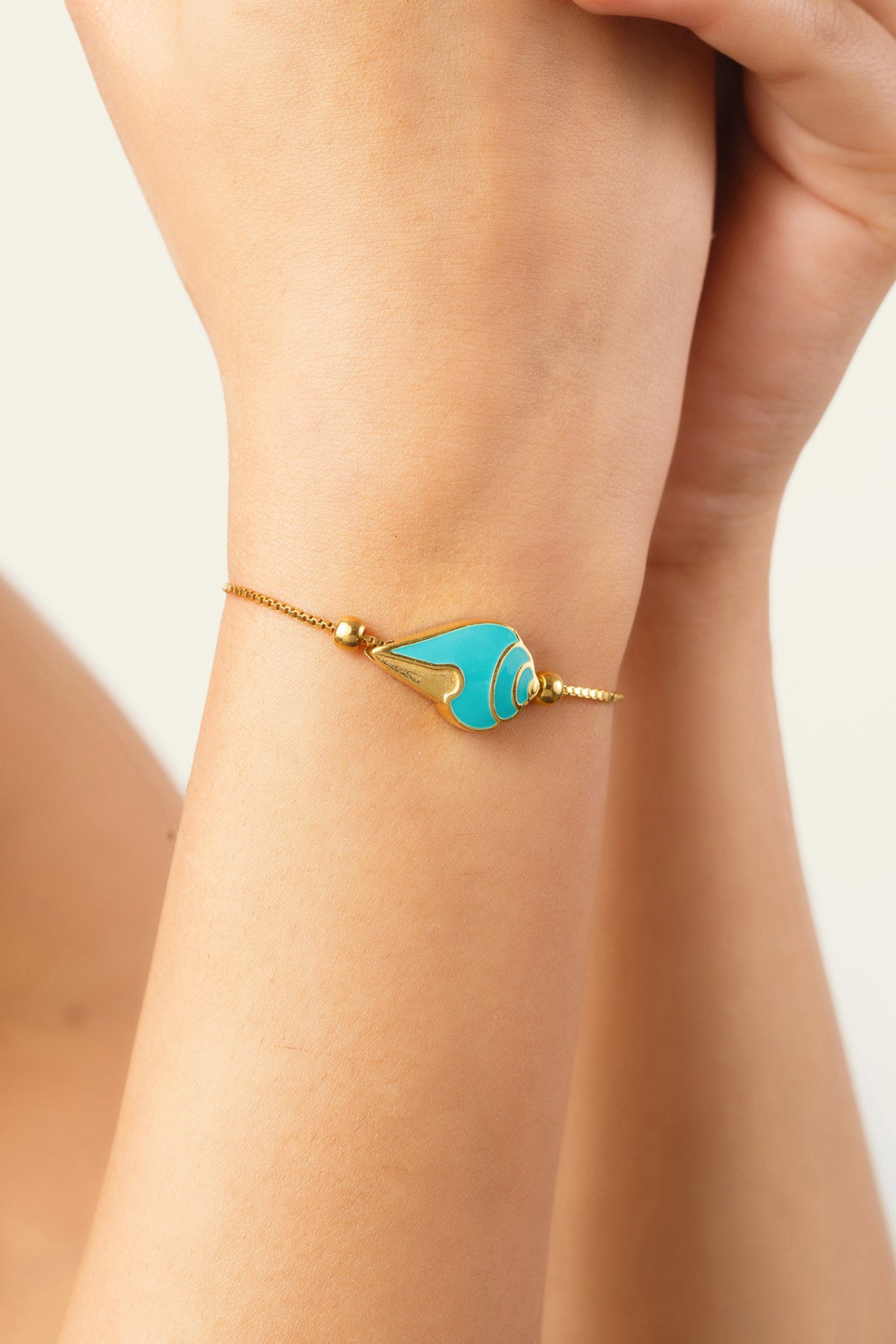 Enamel Sea Shell Bracelet