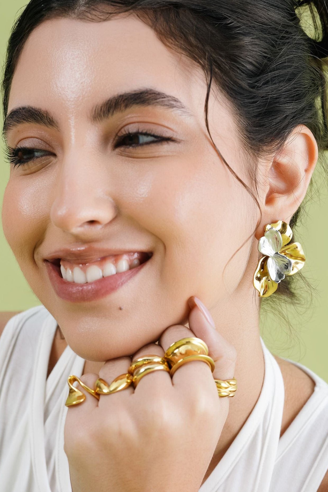 18Kt Gold Plated Floral Brust Earrings