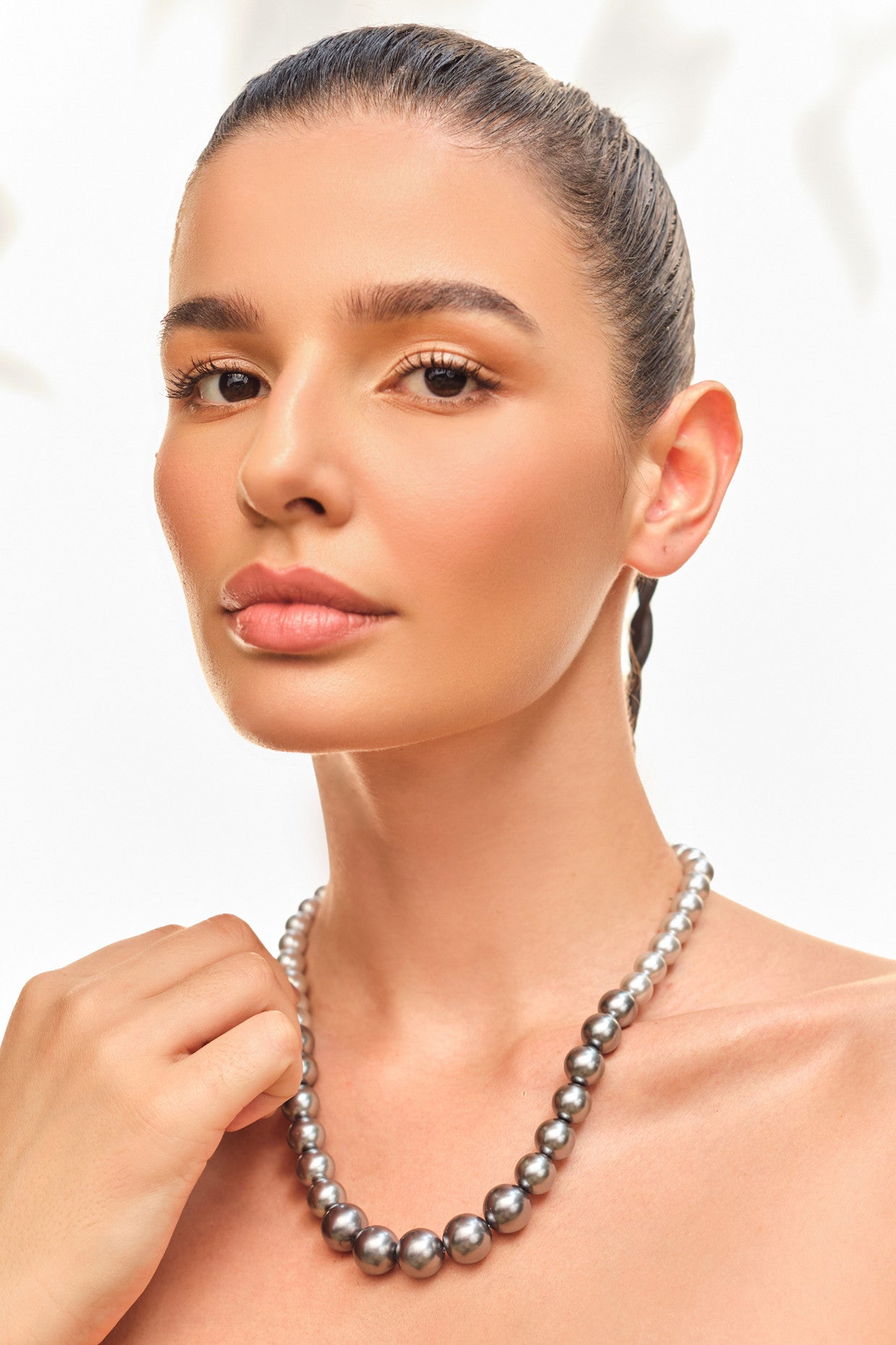 Graded Silver Ombre Necklace