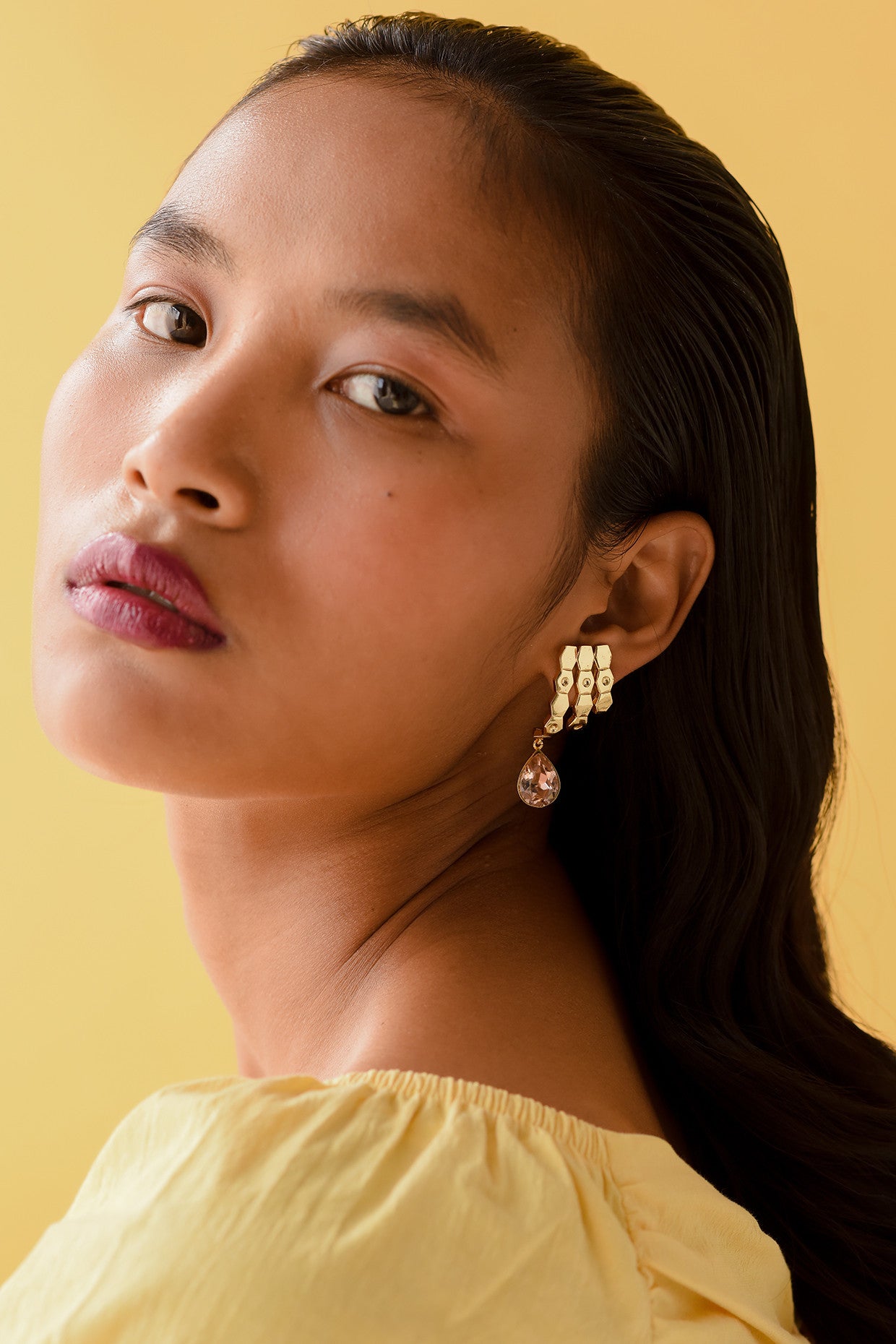 Grape Vine:The Deep Hued Champange Drop Swarovski Ear Studs