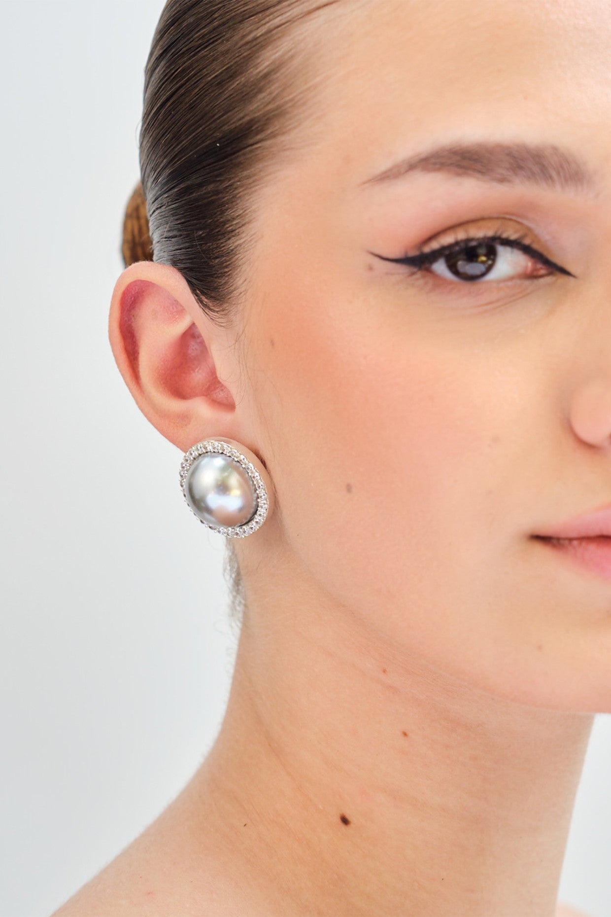 Jacket Pearl Studs Earrings Peach Silver Plating