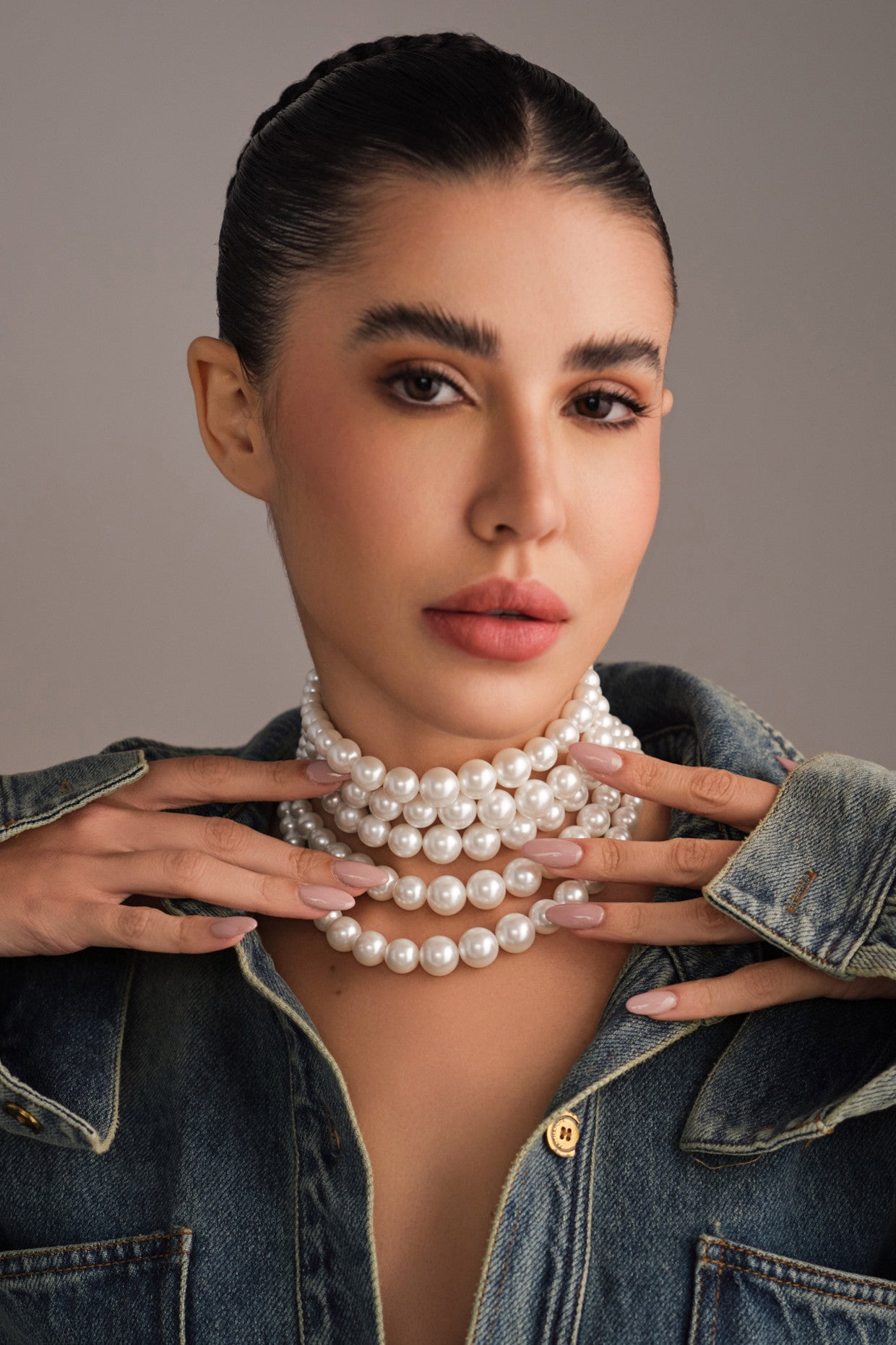Major White Pearl Necklace