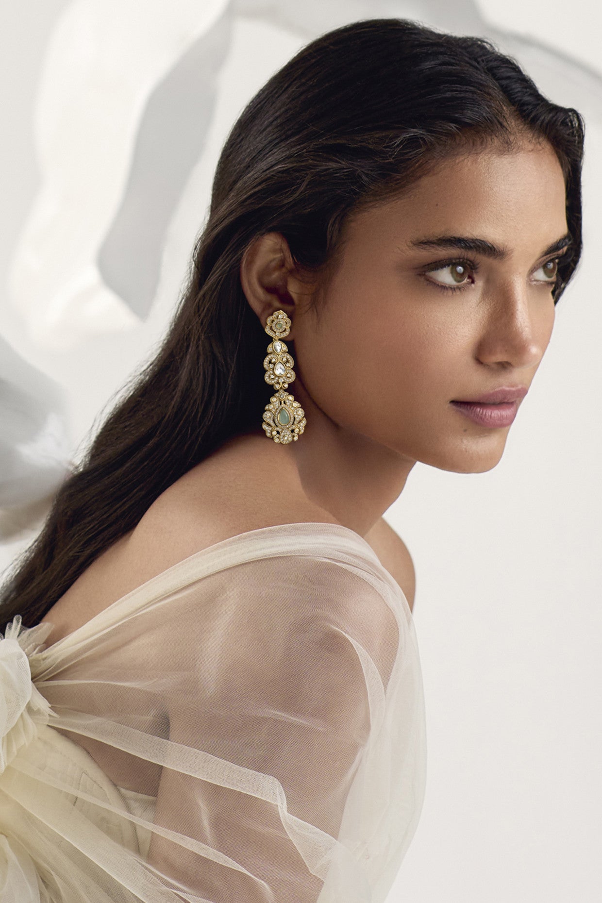 Mehr Danglers in 22Kt Gold Plating