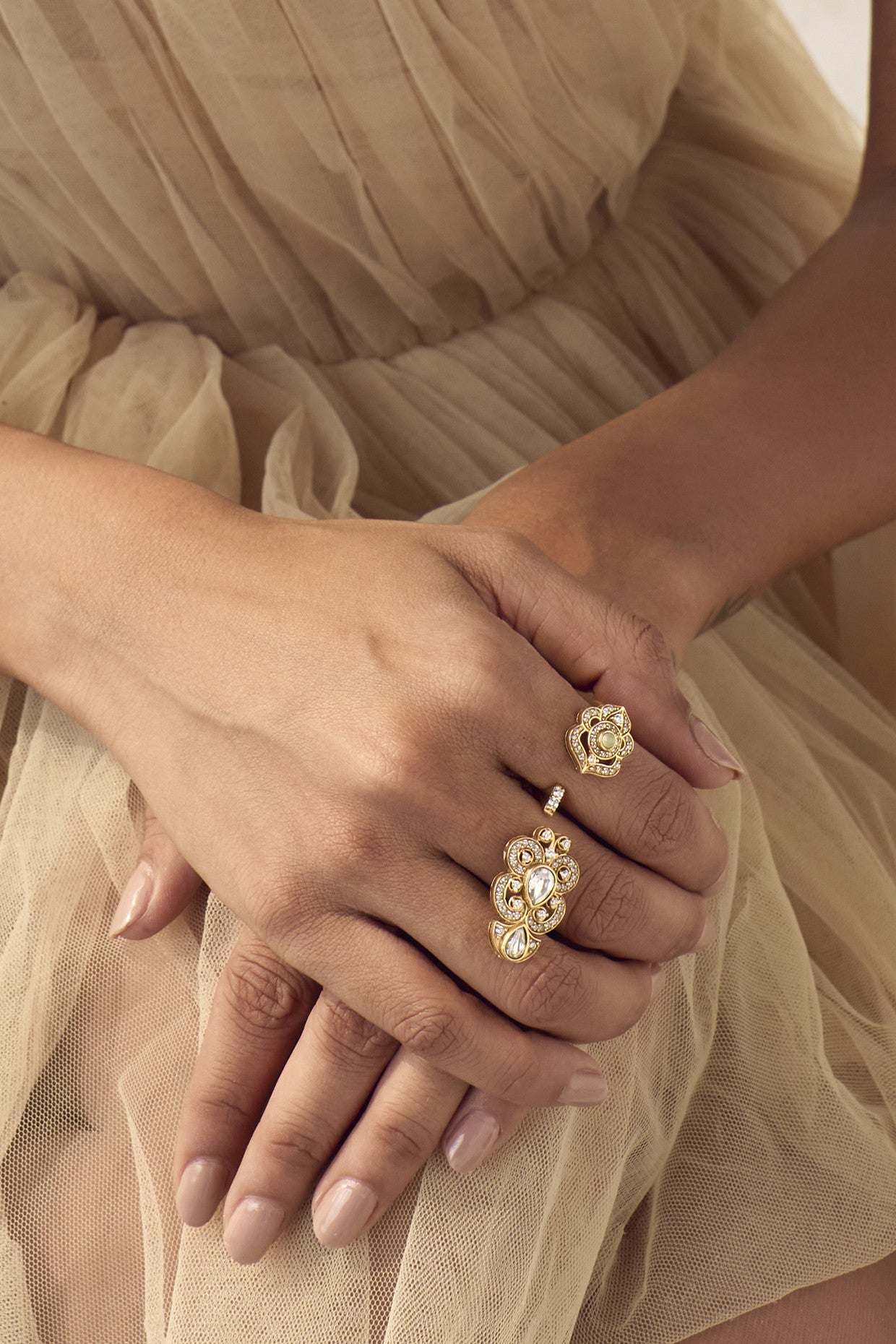 Mehr Double-motif Ring in 22Kt Gold Plating