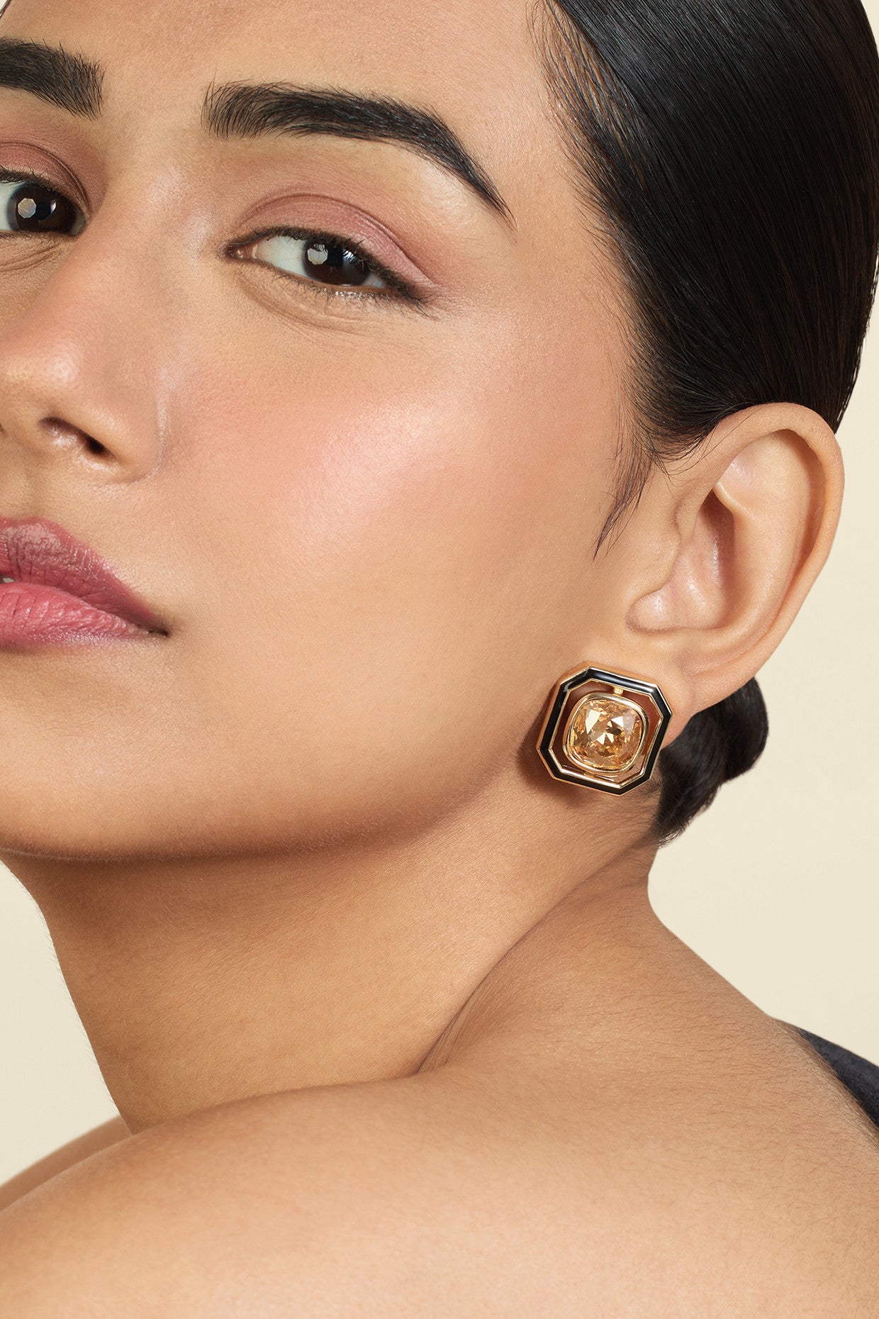 Mocha Mousse Square Studs 18Kt Gold Plated